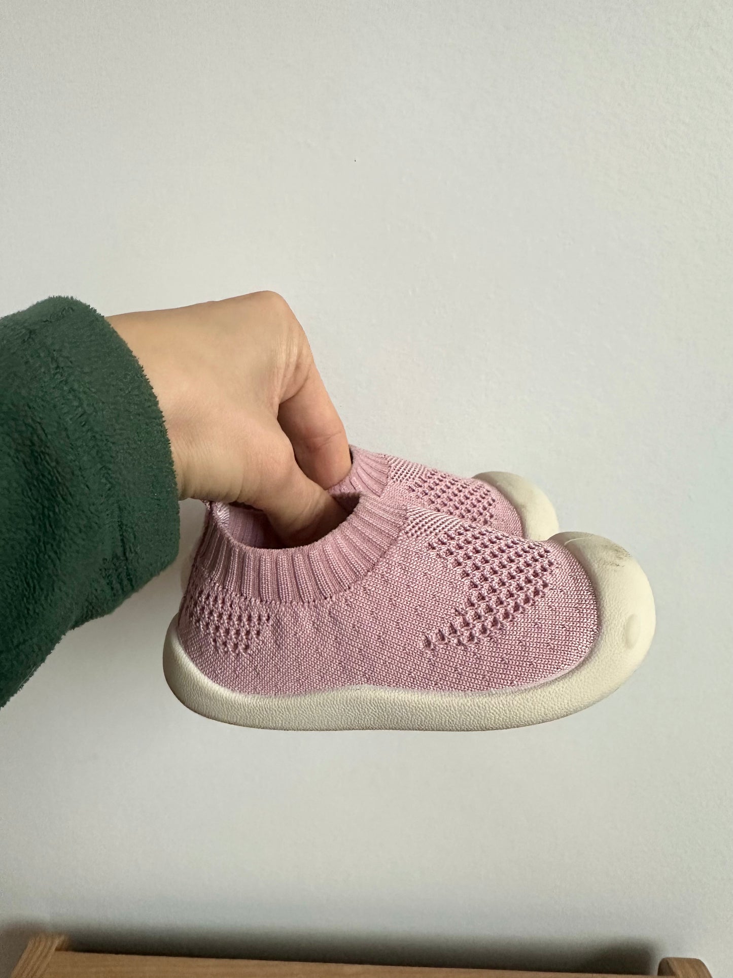 Pink Slide On Shoes / Size 6 Toddler