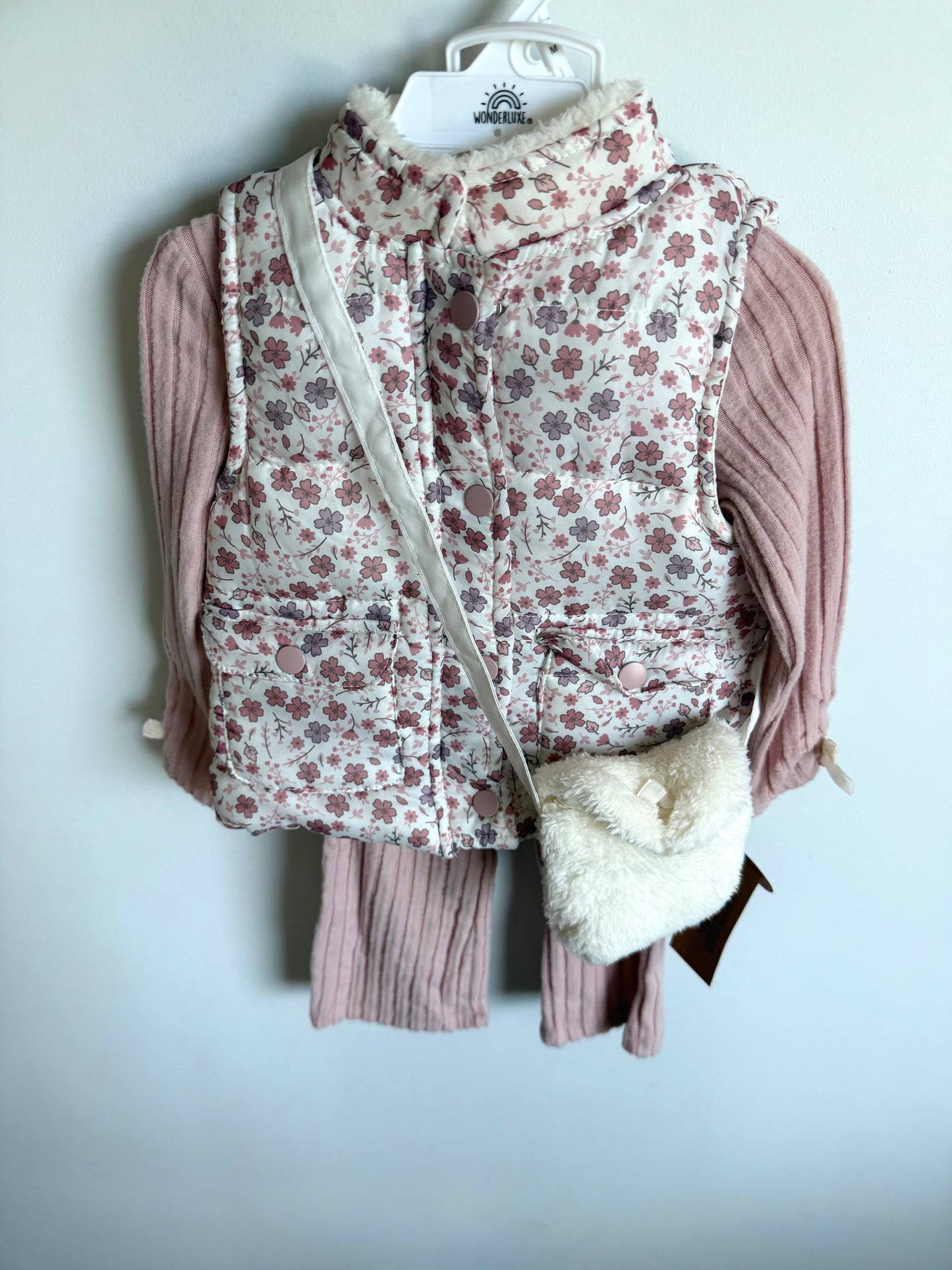 Vest, Purse, Top + Pants Set (With tags) / 18m