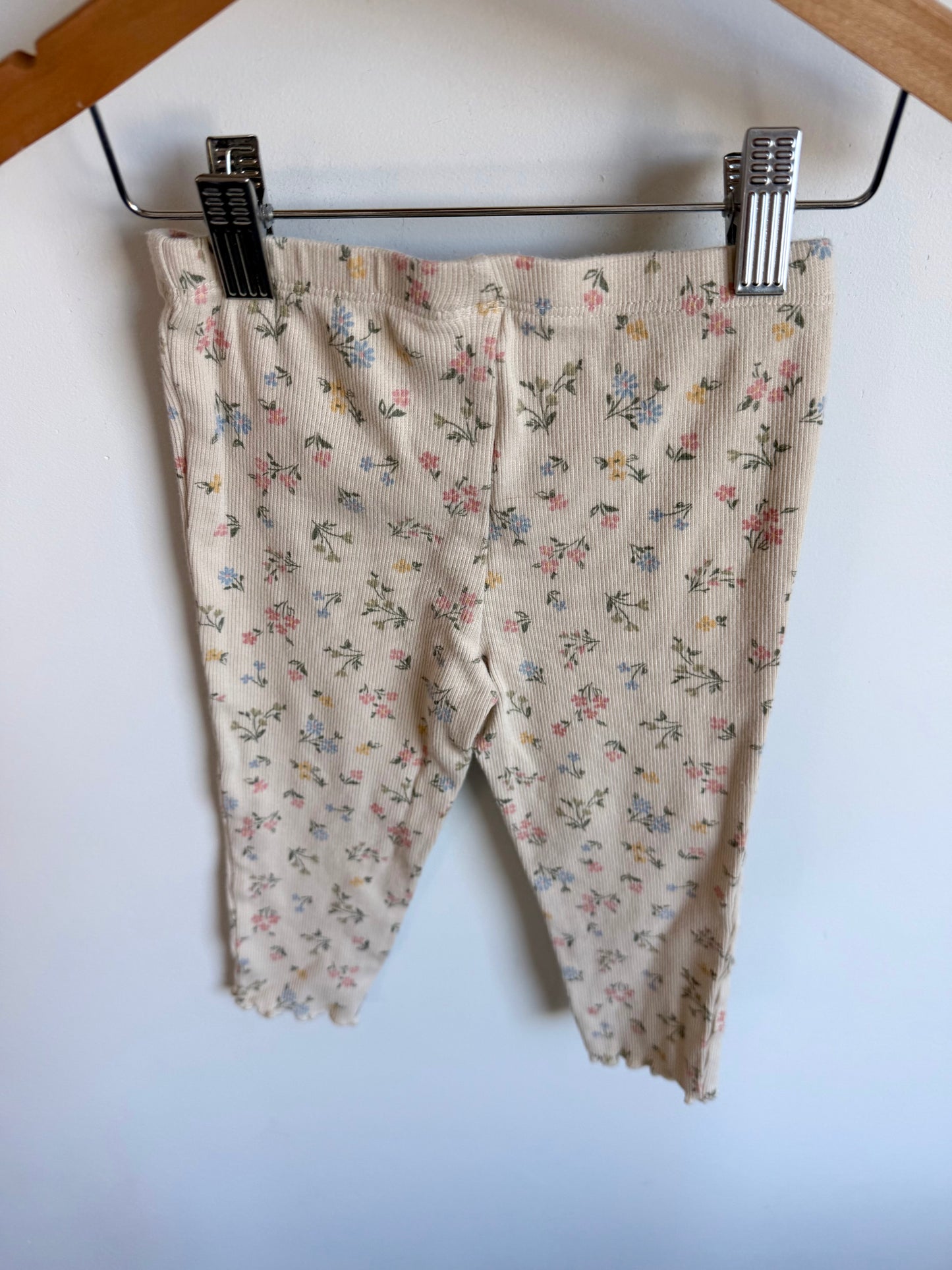 Cream Flowers Wave Hem Pants/ 24m