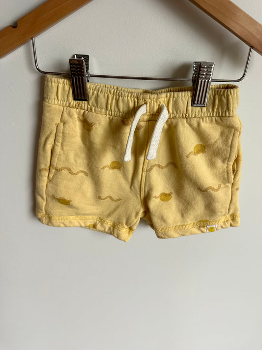 Organic Yellow Patterned Shorts / 18-24m