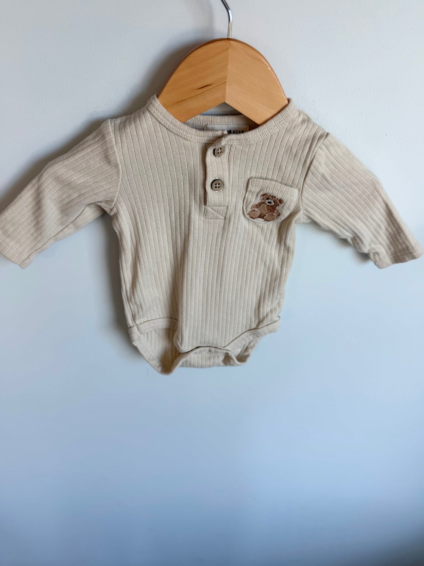 Teddy Bear Pocket Bodysuit / 0-3m