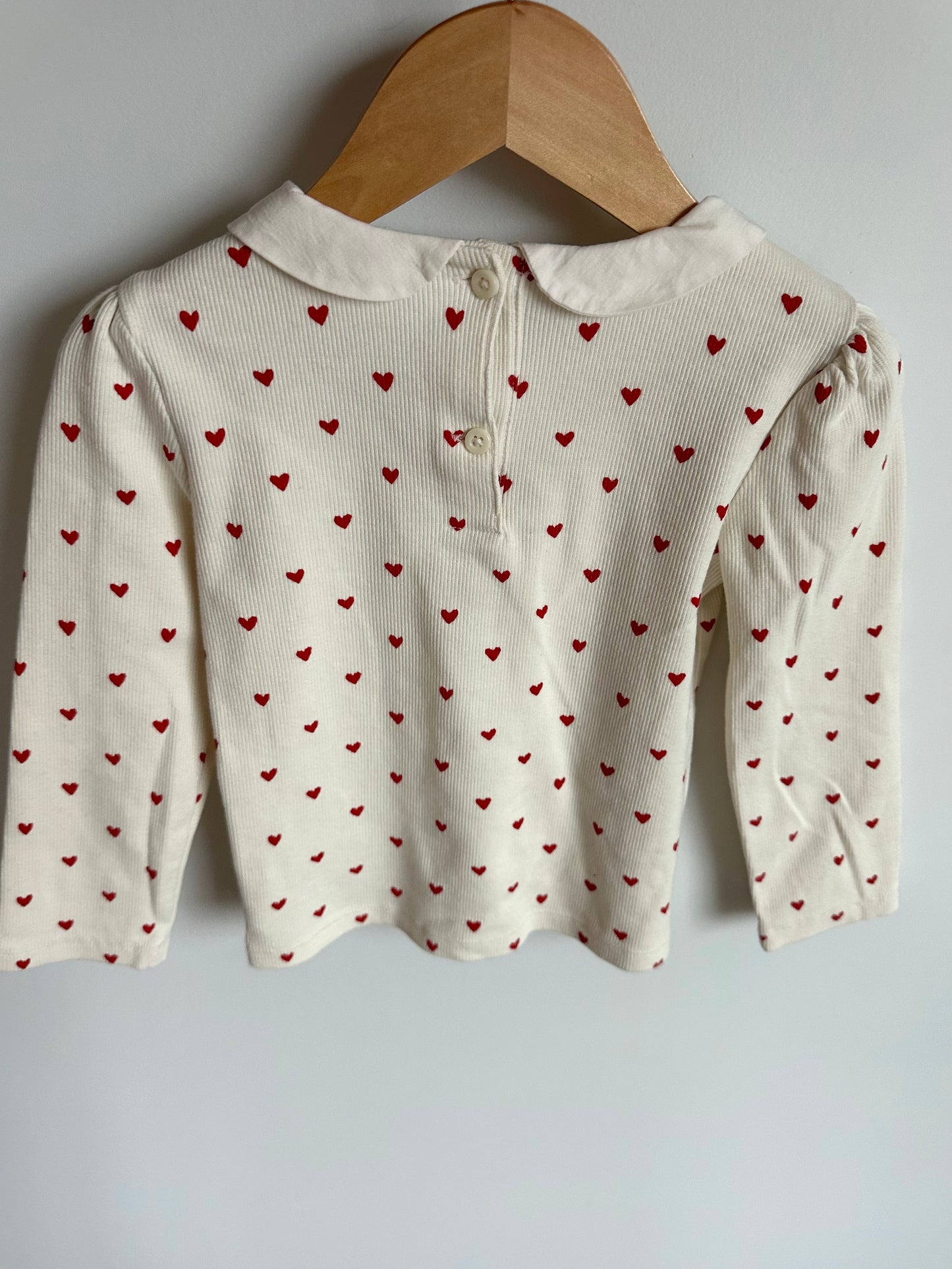 Gap Ribbed Heart Top / 4 years