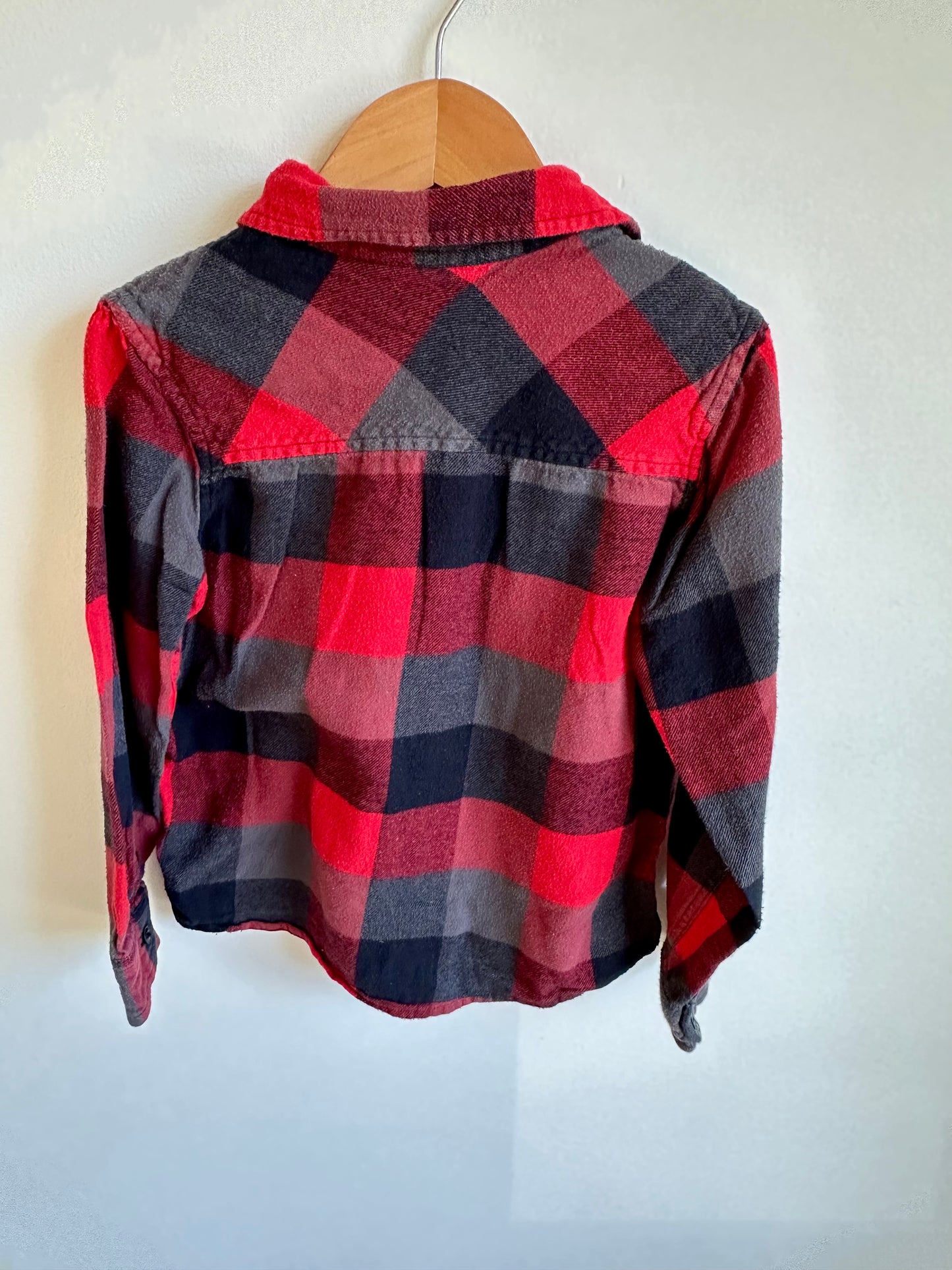 Plaid Cotton Button Up Top / 5 years