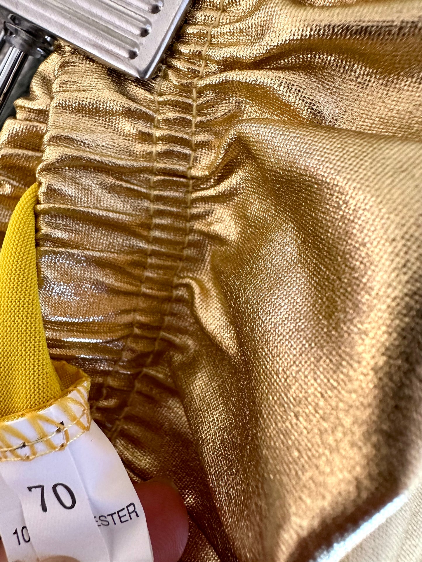 Gold Shiny Pants / 6-12m?