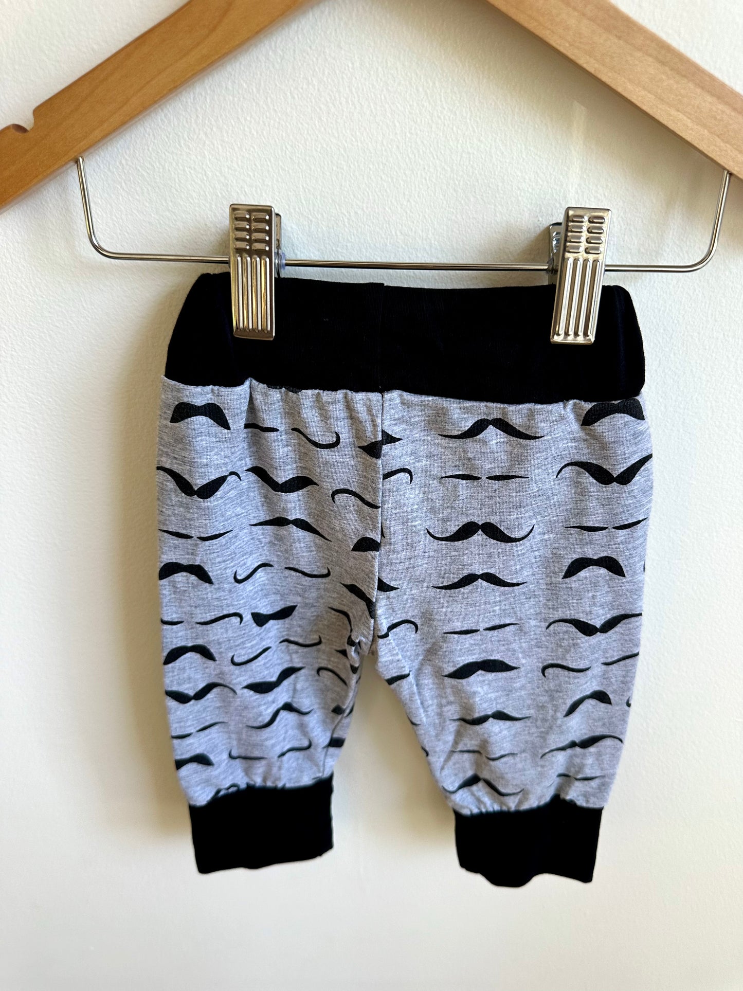 Moustache Pants / 3m?