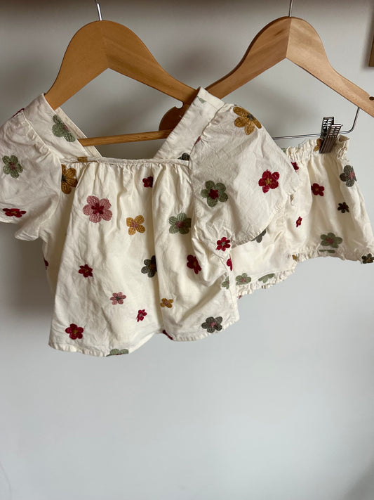 Zara Embroidered Flower Top + Shorts Set / 5 years