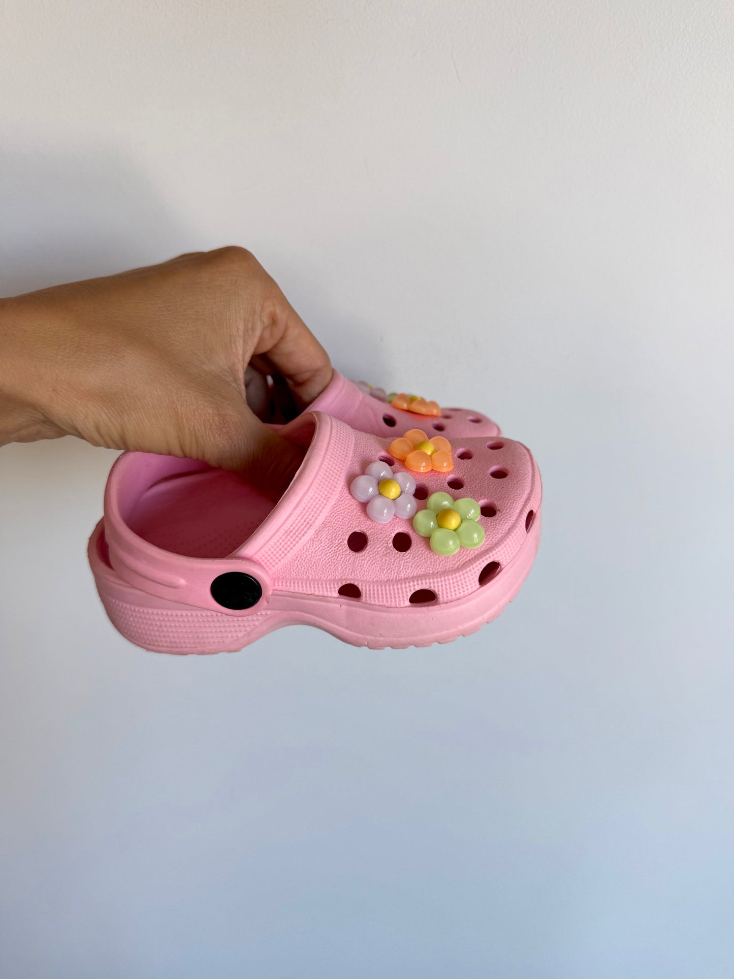 Pink Flower Sandals / Size 5-6 Toddler