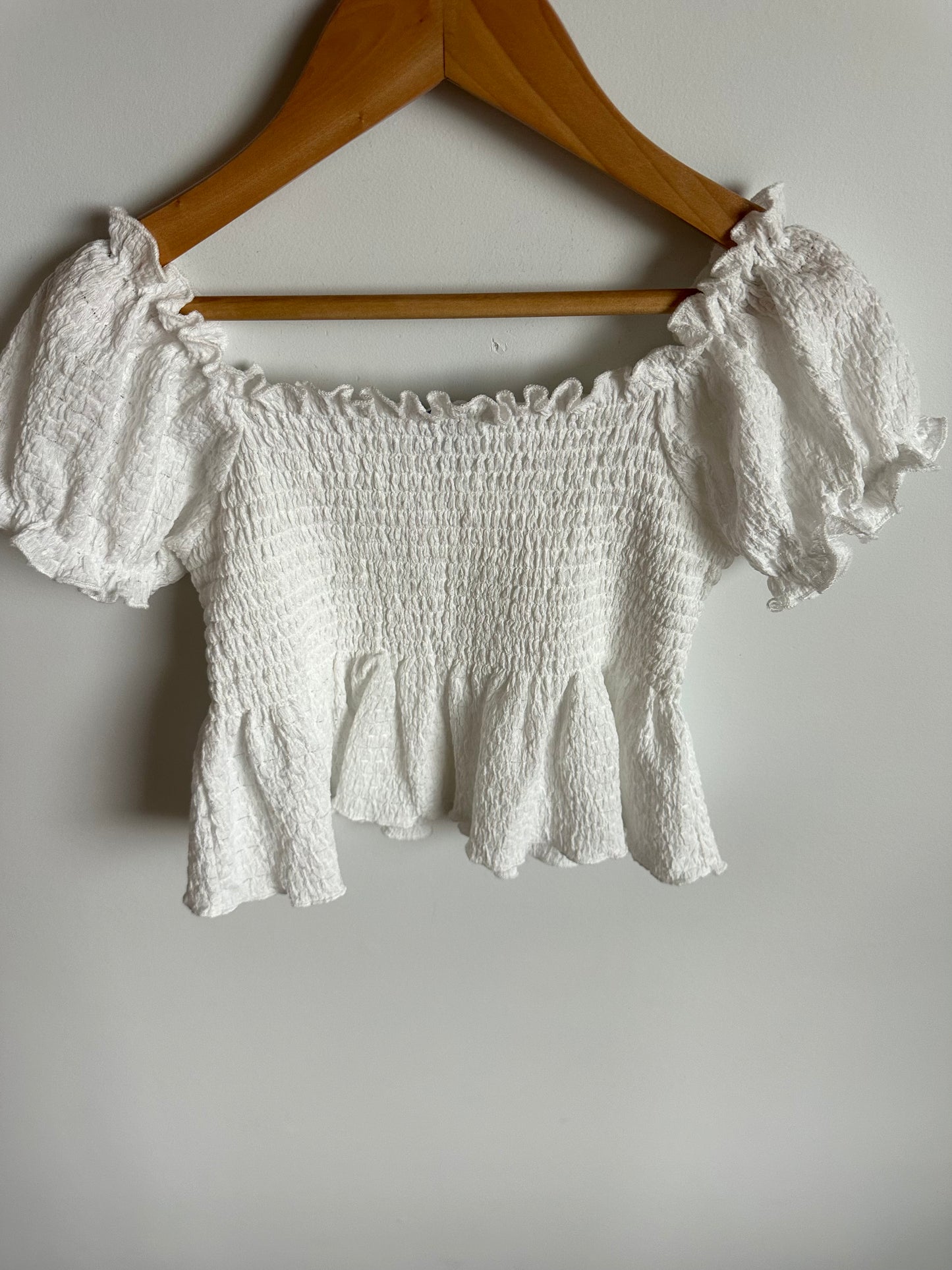 Mayoral White Puff Sleeve Cropped Top / 5 years