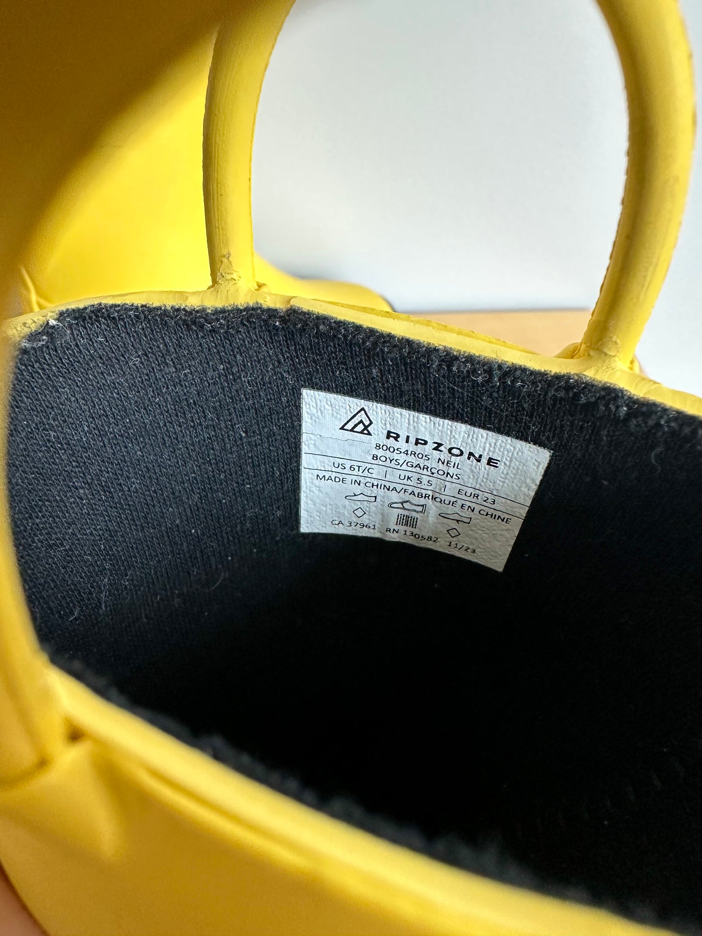 Yellow Ripzone Boots / Size 6 Toddler