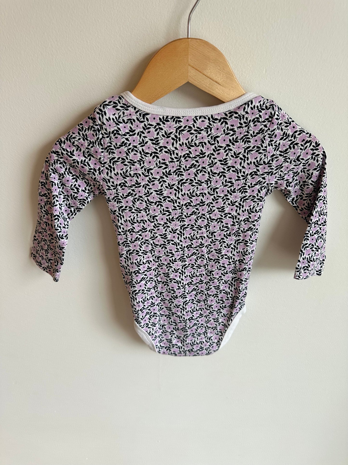 Purple Flowers Bodysuit / 6-12m