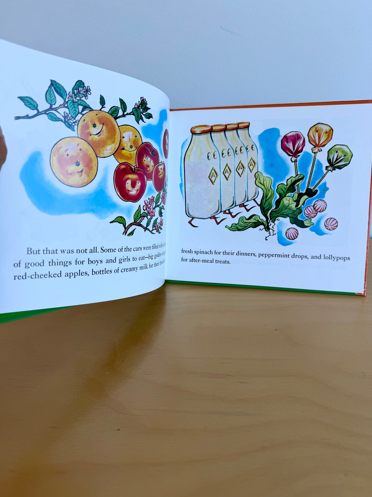 The Little Engine That Could Hardcover Book / 0-4 years