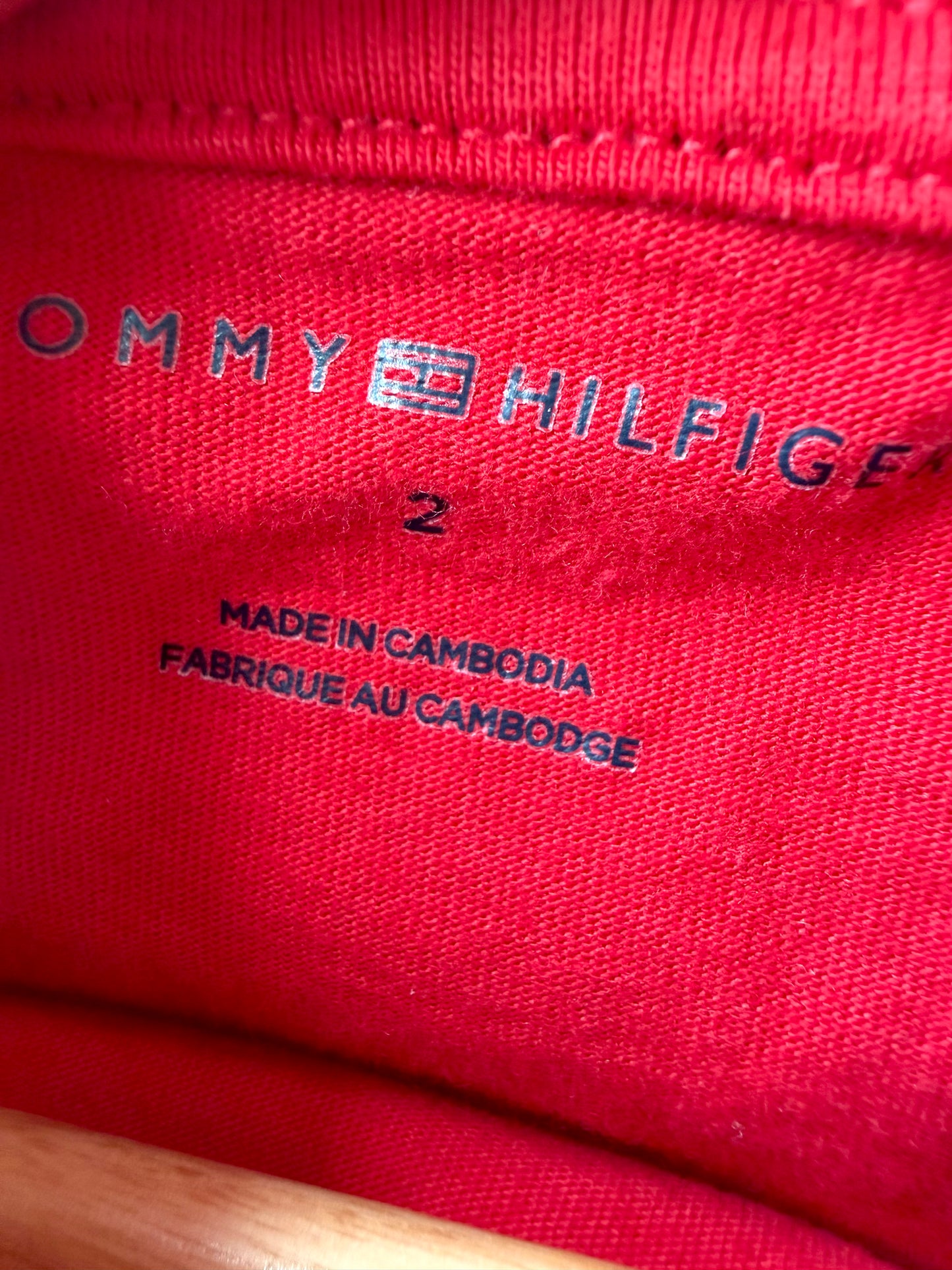 Tommy Hilfiger Red Top / 2T
