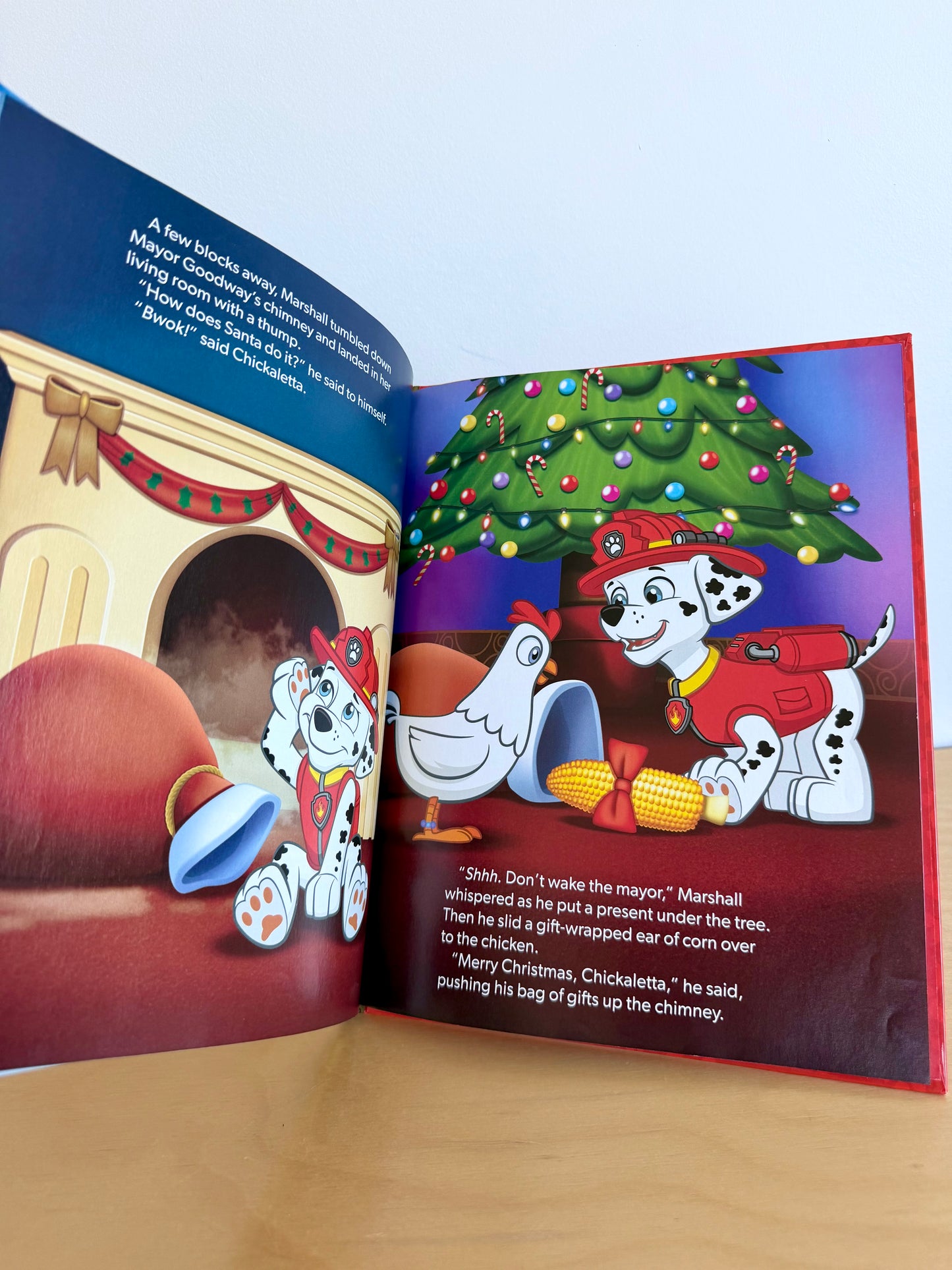 The Pups Save Christmas! Hardcover Book / 0-4 years