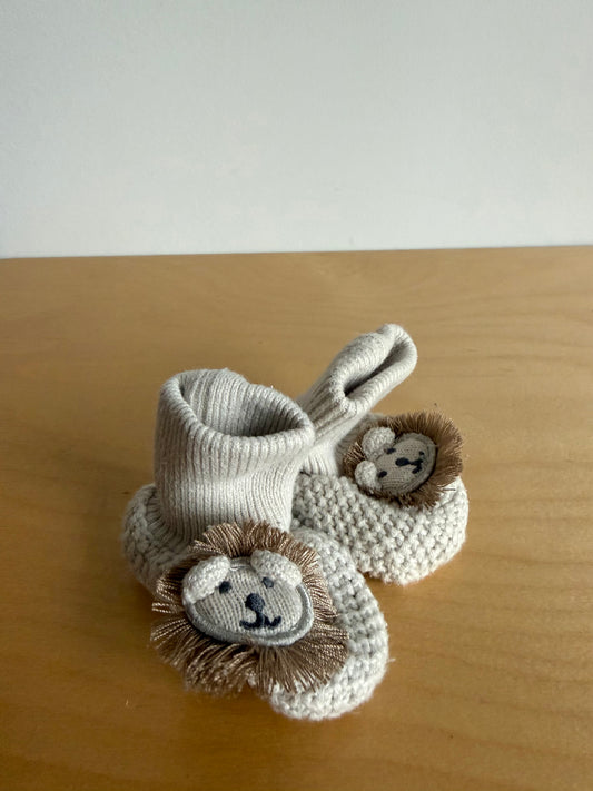 Lion Slippers / 0-3m