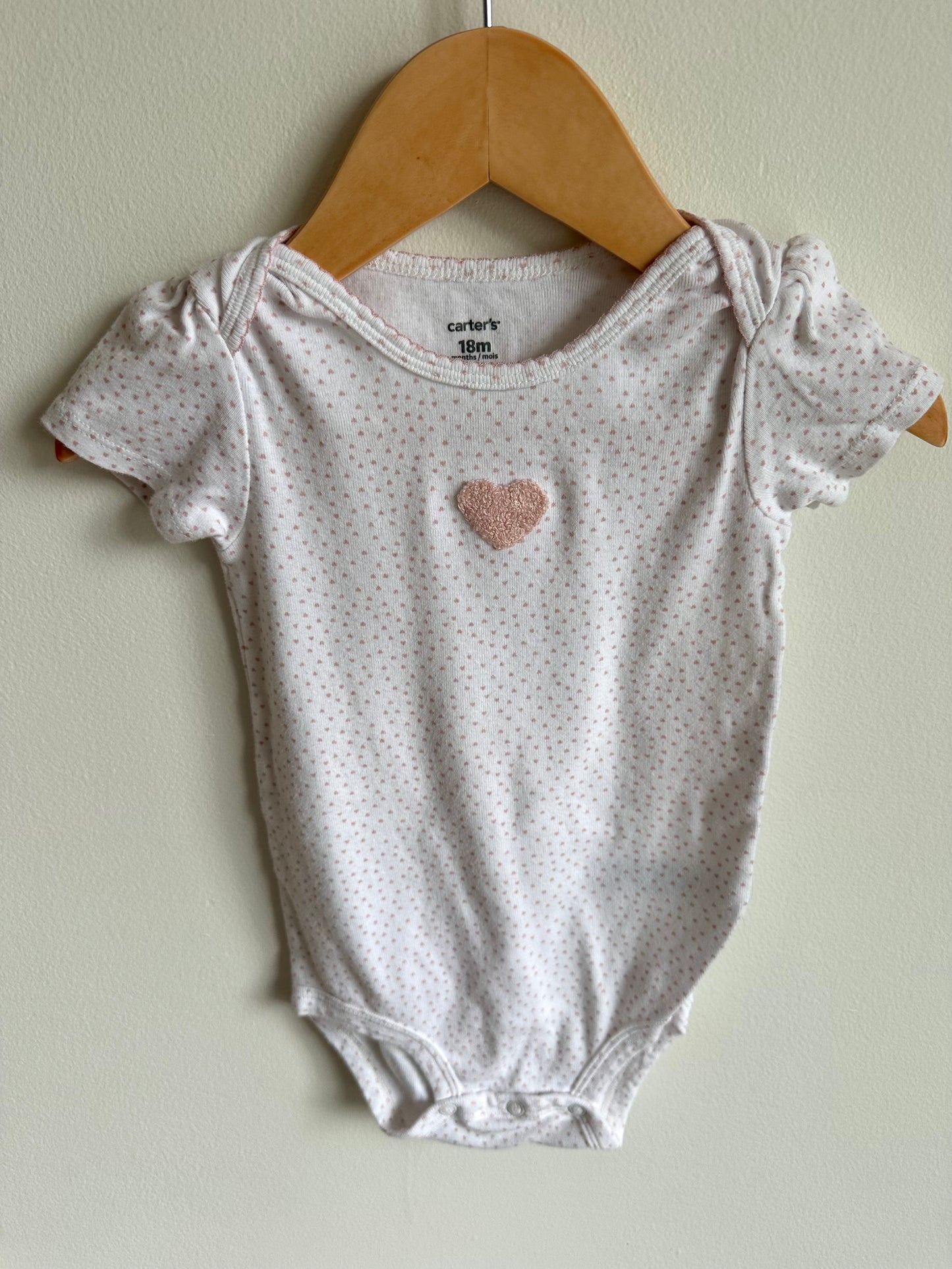 Set of 2 Bodysuits - Red Dots + Hearts / 18m