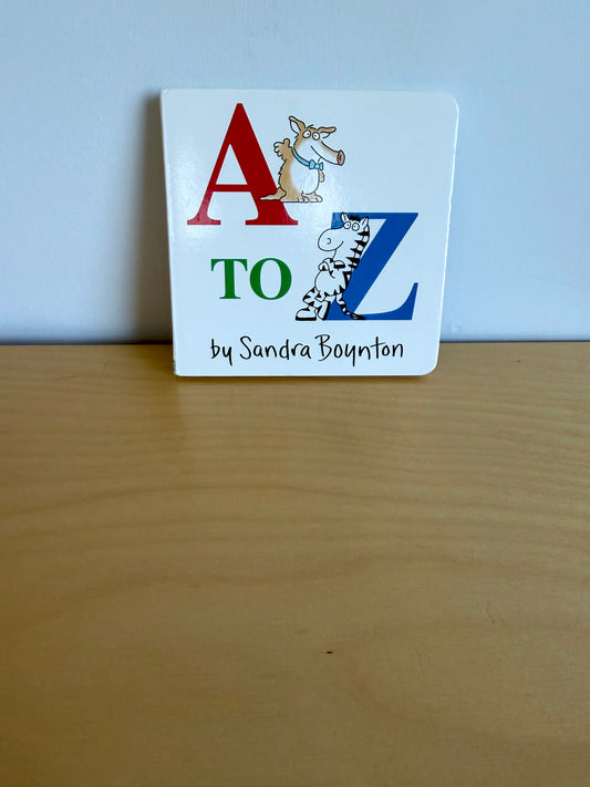 A To Z Board Book / 0-2 years