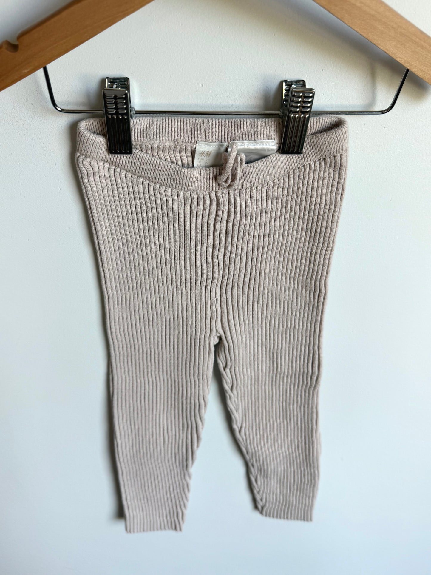 H&M Oat Thick Ribbed Leggings / 18m-2T