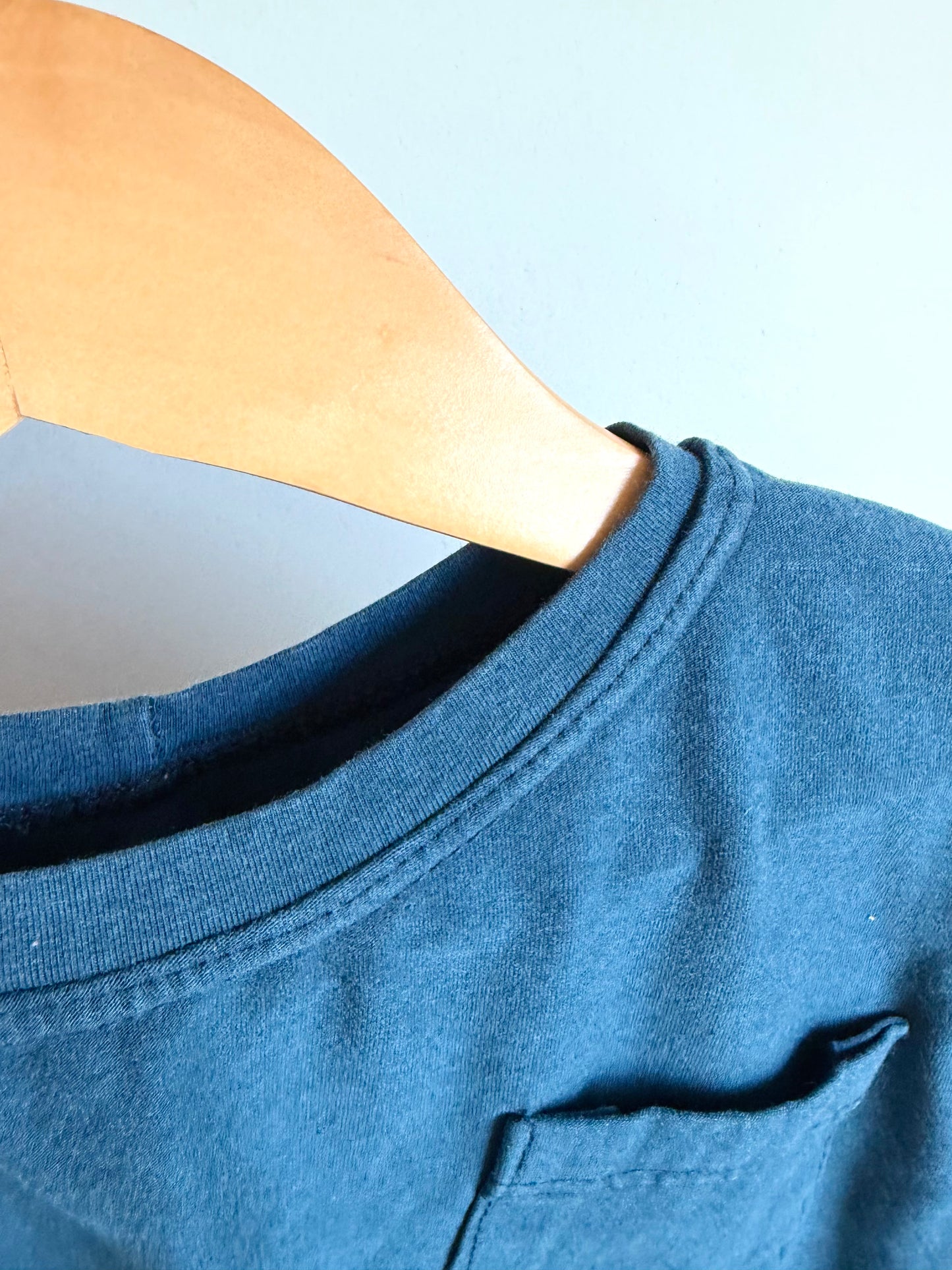 Teddy Little Blue Boxy Pocket T-shirt / 18-24m