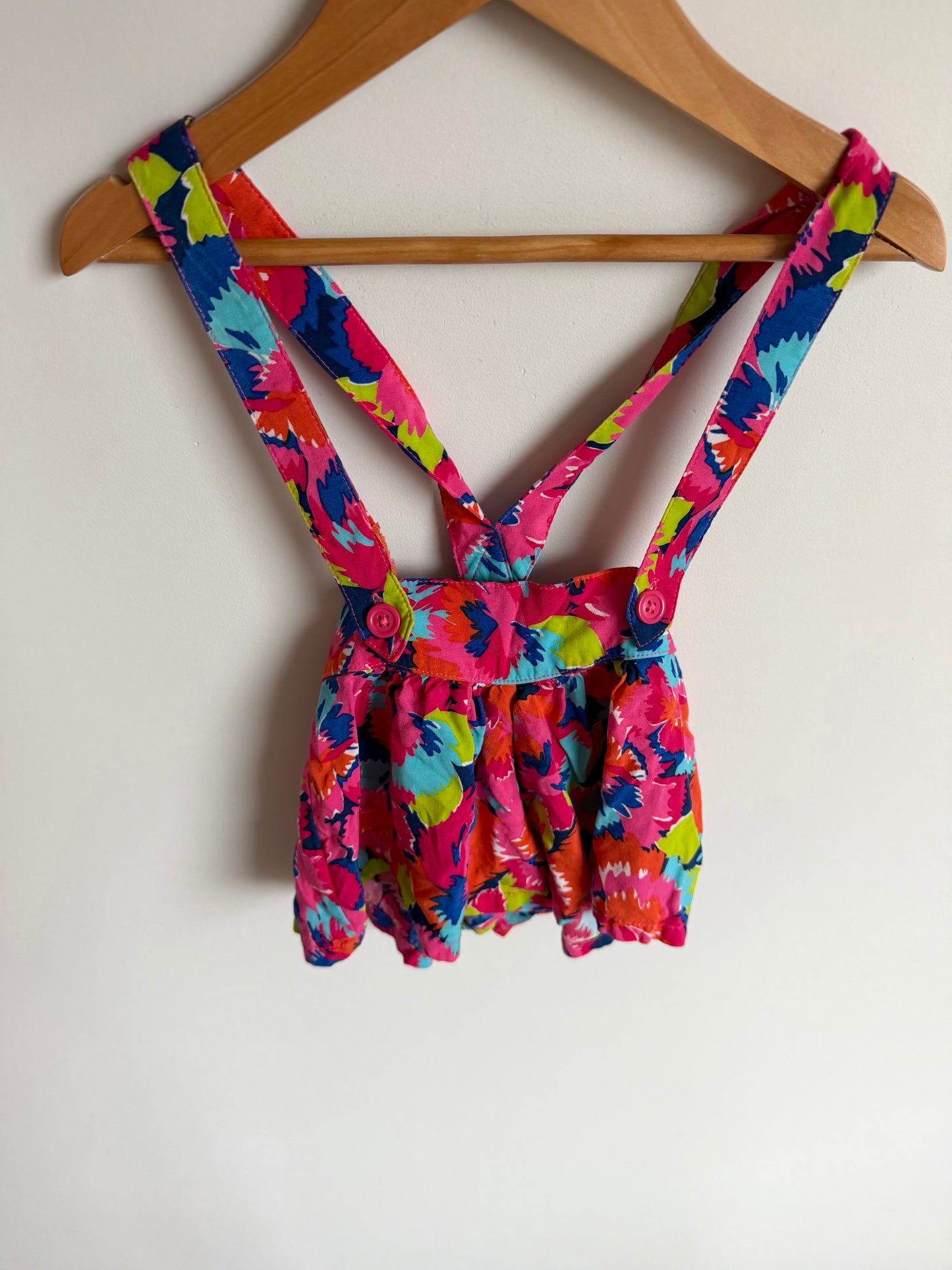 Bright Floral Shorts with Removable Suspenders / 6-9m