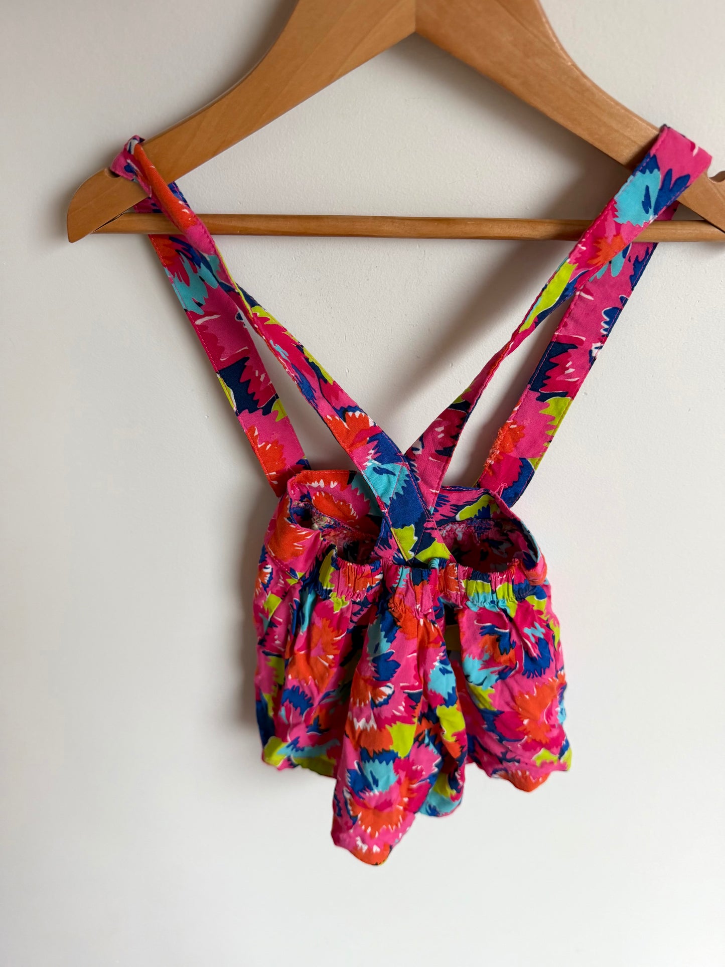 Bright Floral Shorts with Removable Suspenders / 6-9m