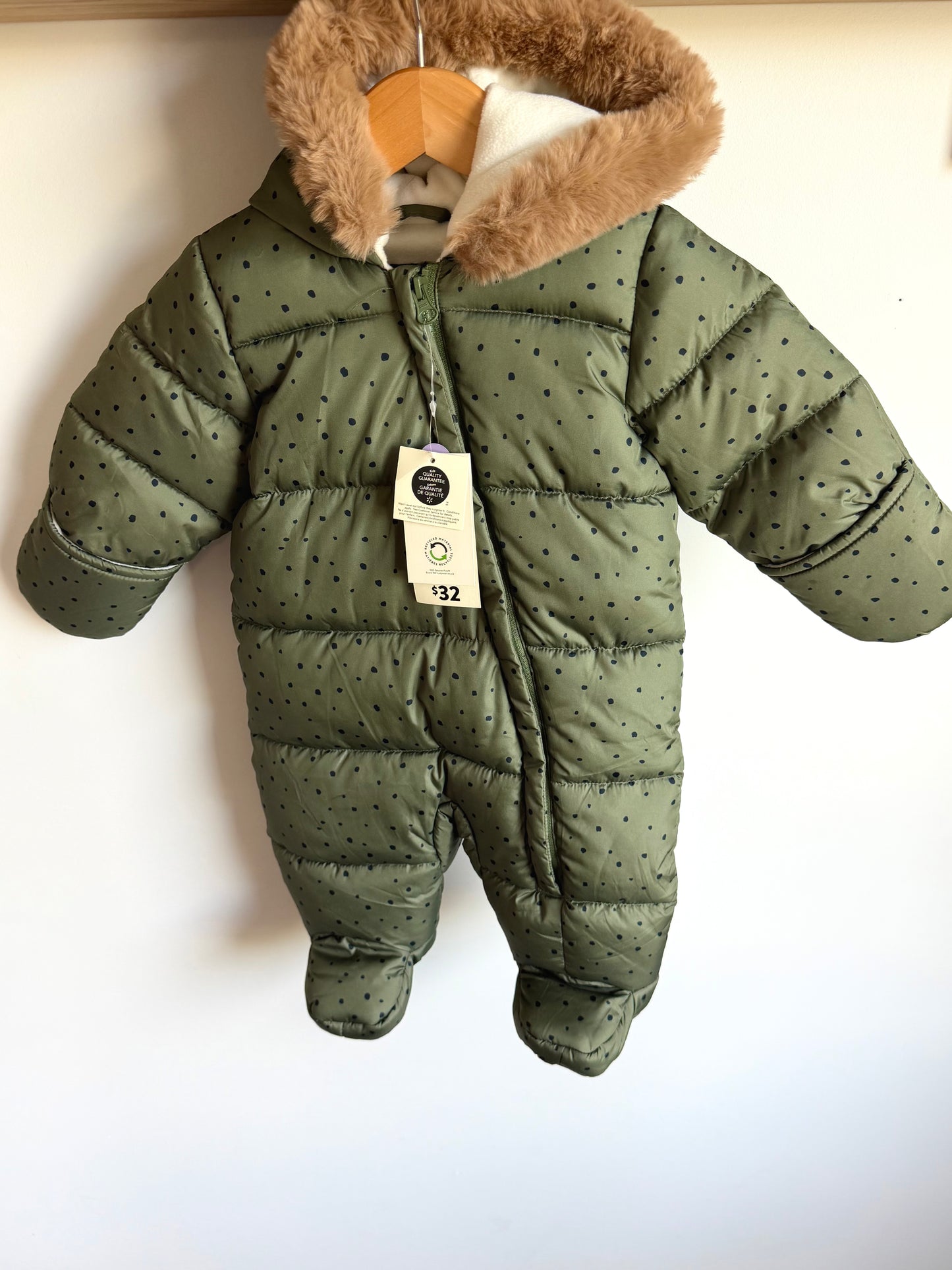 Hooded Olive Bunting Suit (With Tags) / 0-3m