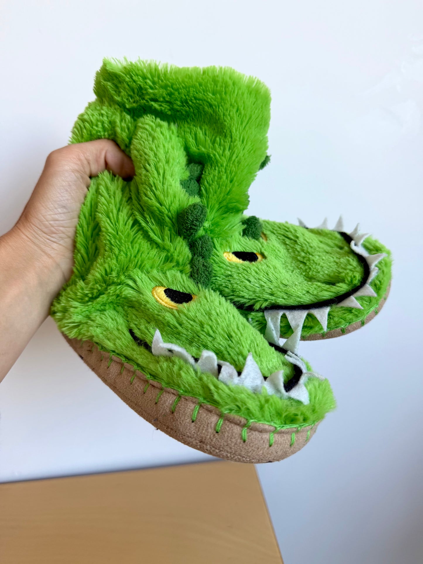 Green Croc Slippers / Size 11-13 Little Kid