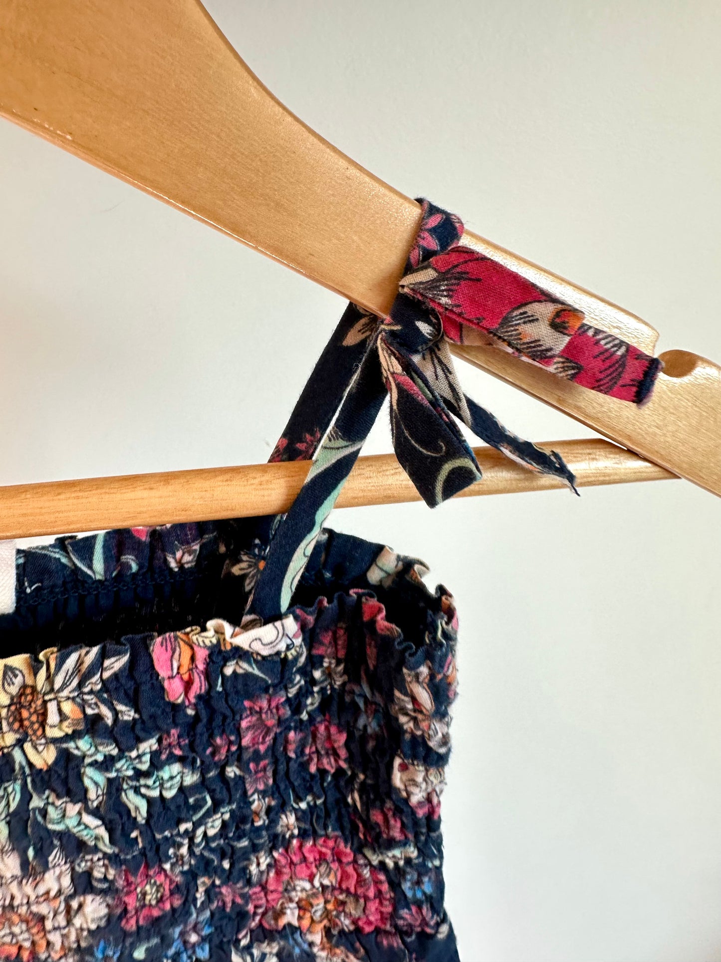 Gap Navy Floral Romper / 18-24m