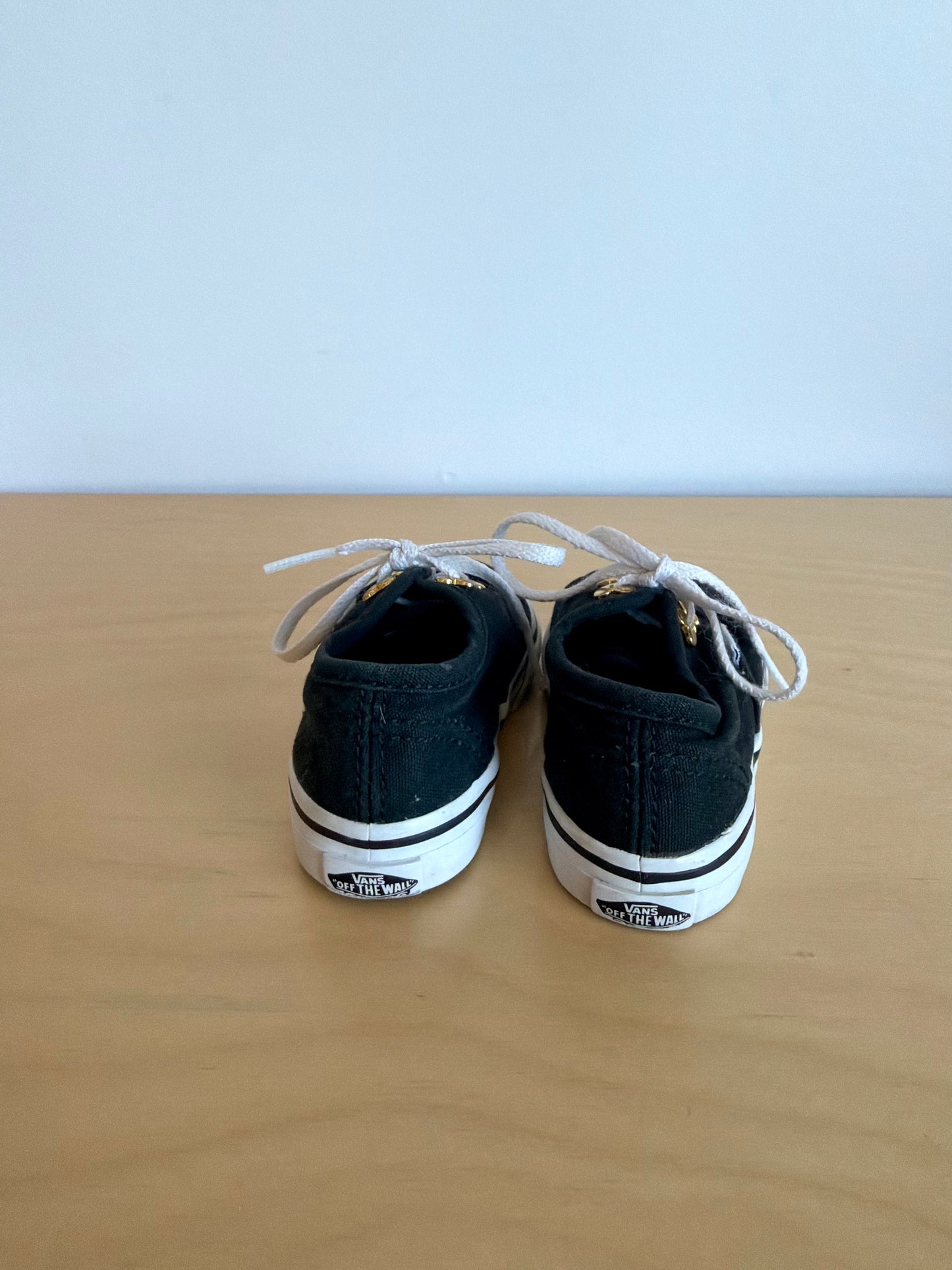 Vans Black with Gold Heart Shoes / Size 4 Toddler