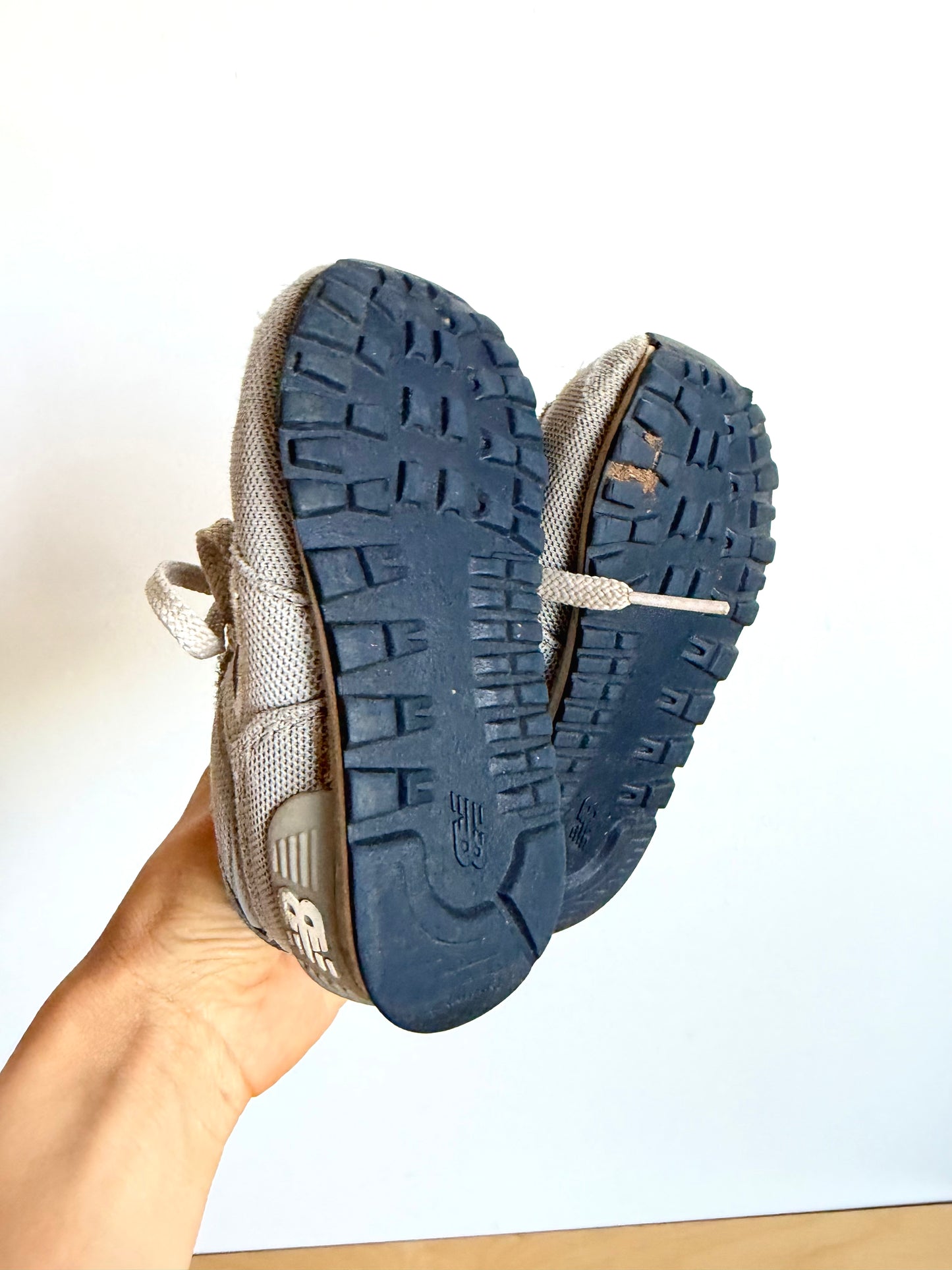 Grey New Balance Sneakers / Size 6 Toddler
