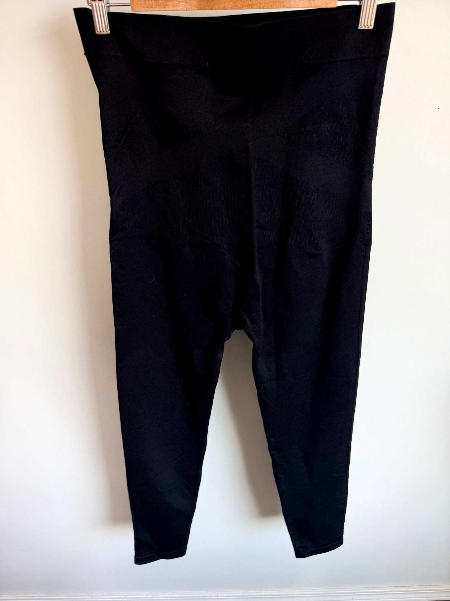 Blanqi Black Maternity Leggings / XL