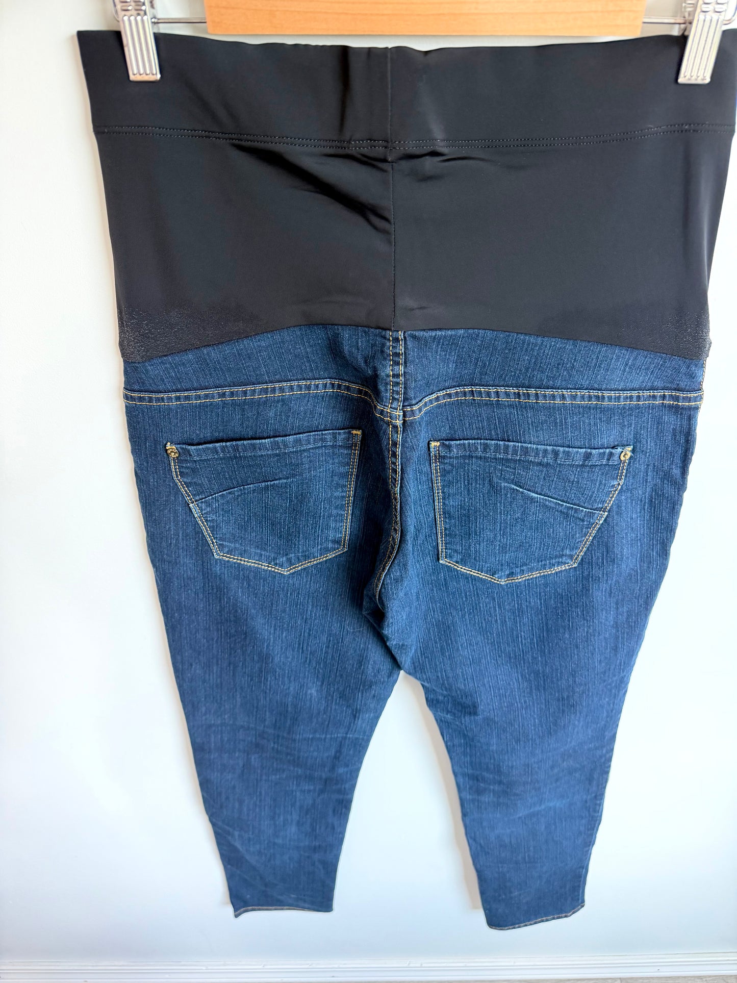 Maternity Jeans / M (30)