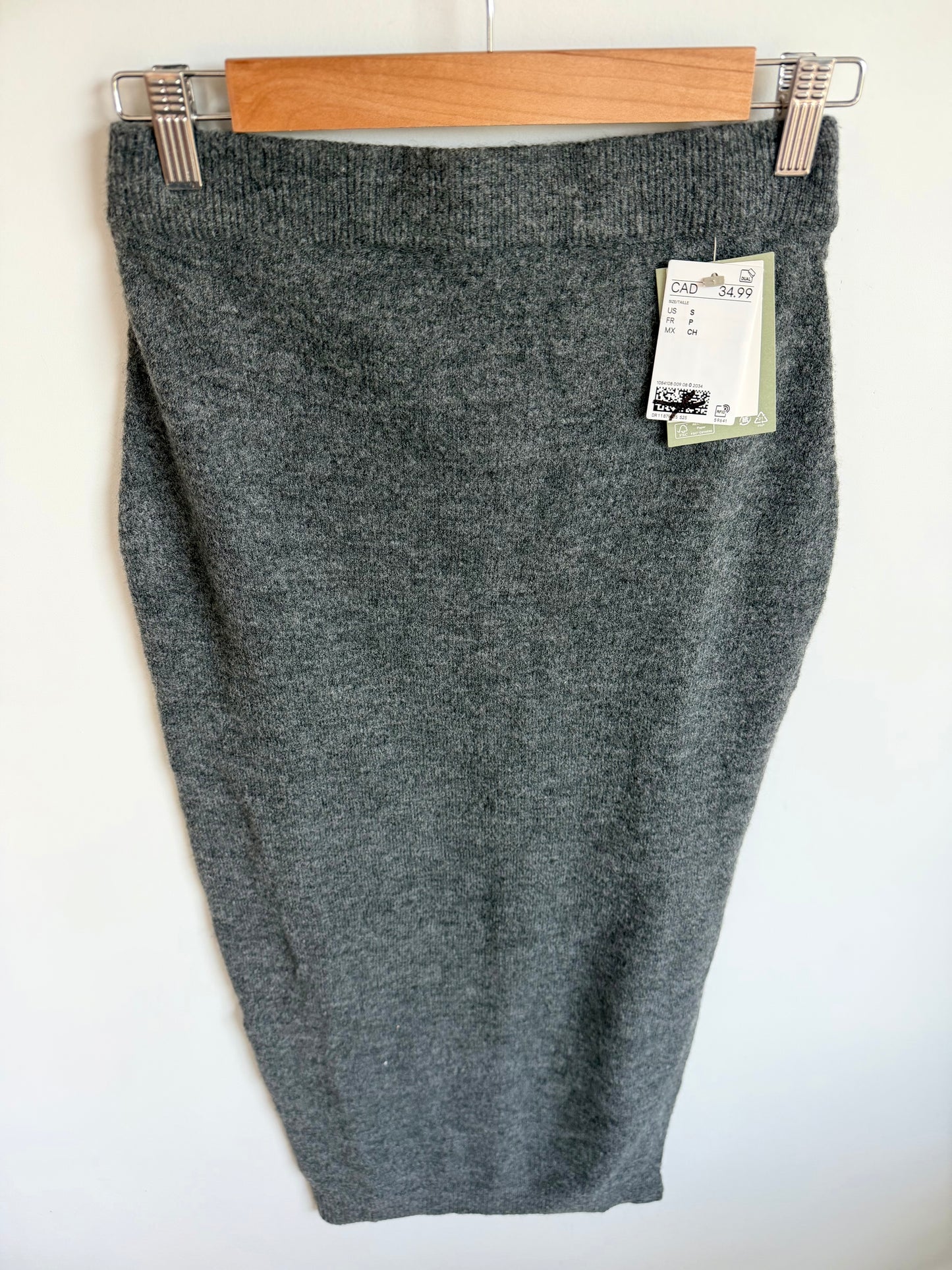 H&M Dark Grey Knit Maternity Skirt (With Tags) / S