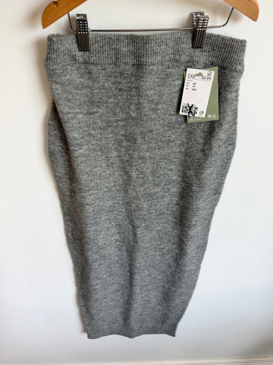 H&M Light Grey Knit Maternity Skirt (With Tags) / XS