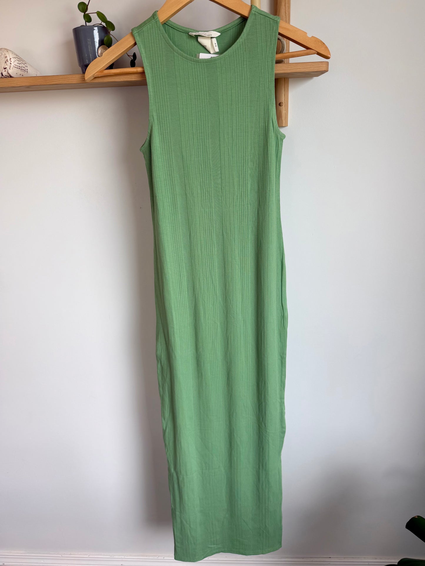 H&M Green Ribbed Viscose Maternity Dress (With Tags) / XS