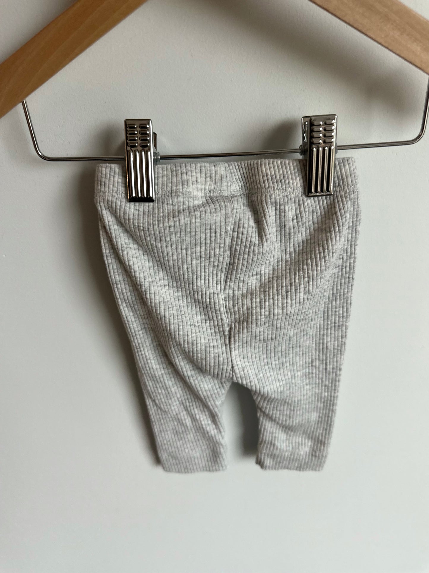 Ribbed Grey Pants / 0-3m