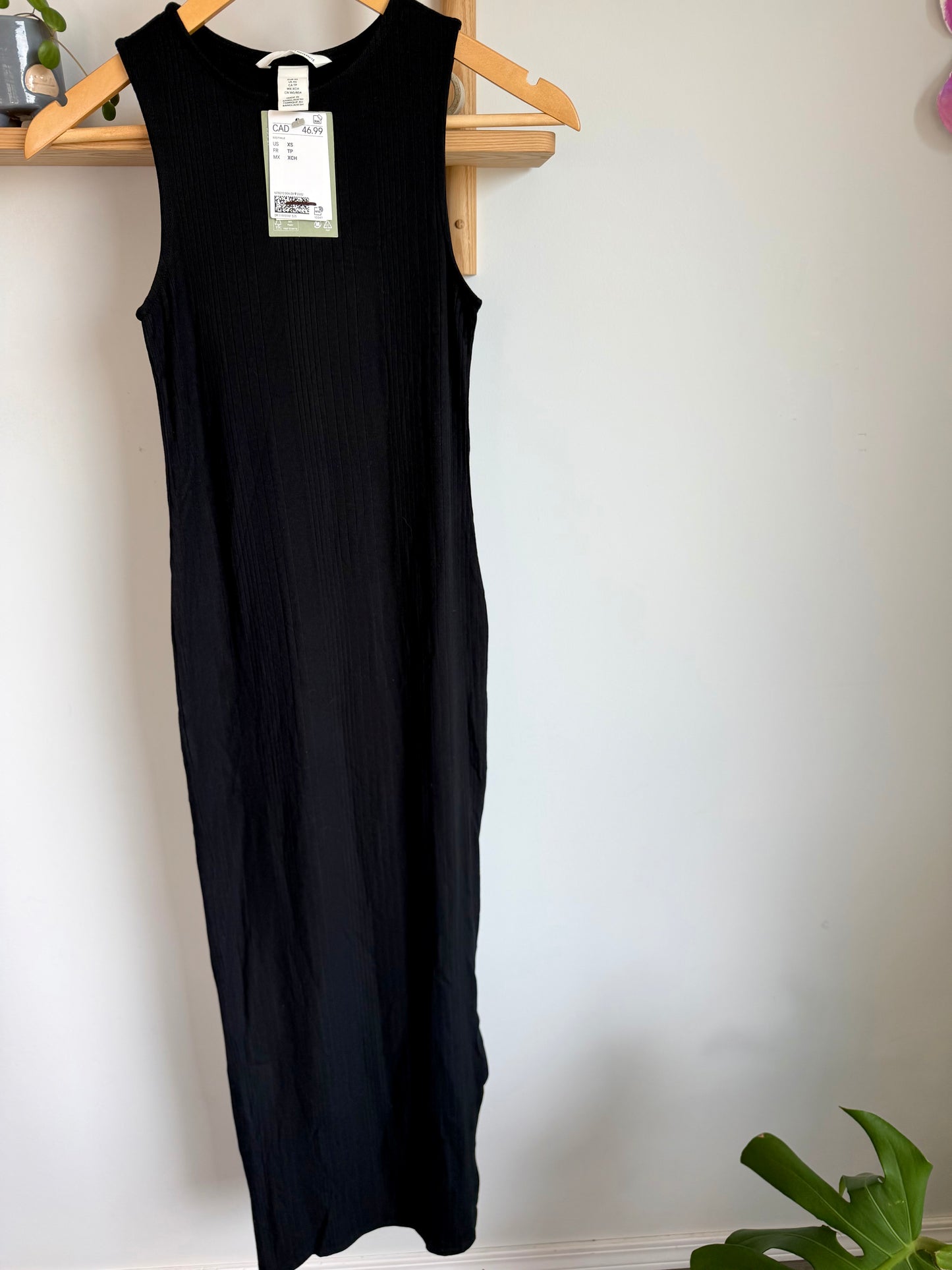 H&M Black Ribbed Viscose Maternity Dress (With Tags) / XS