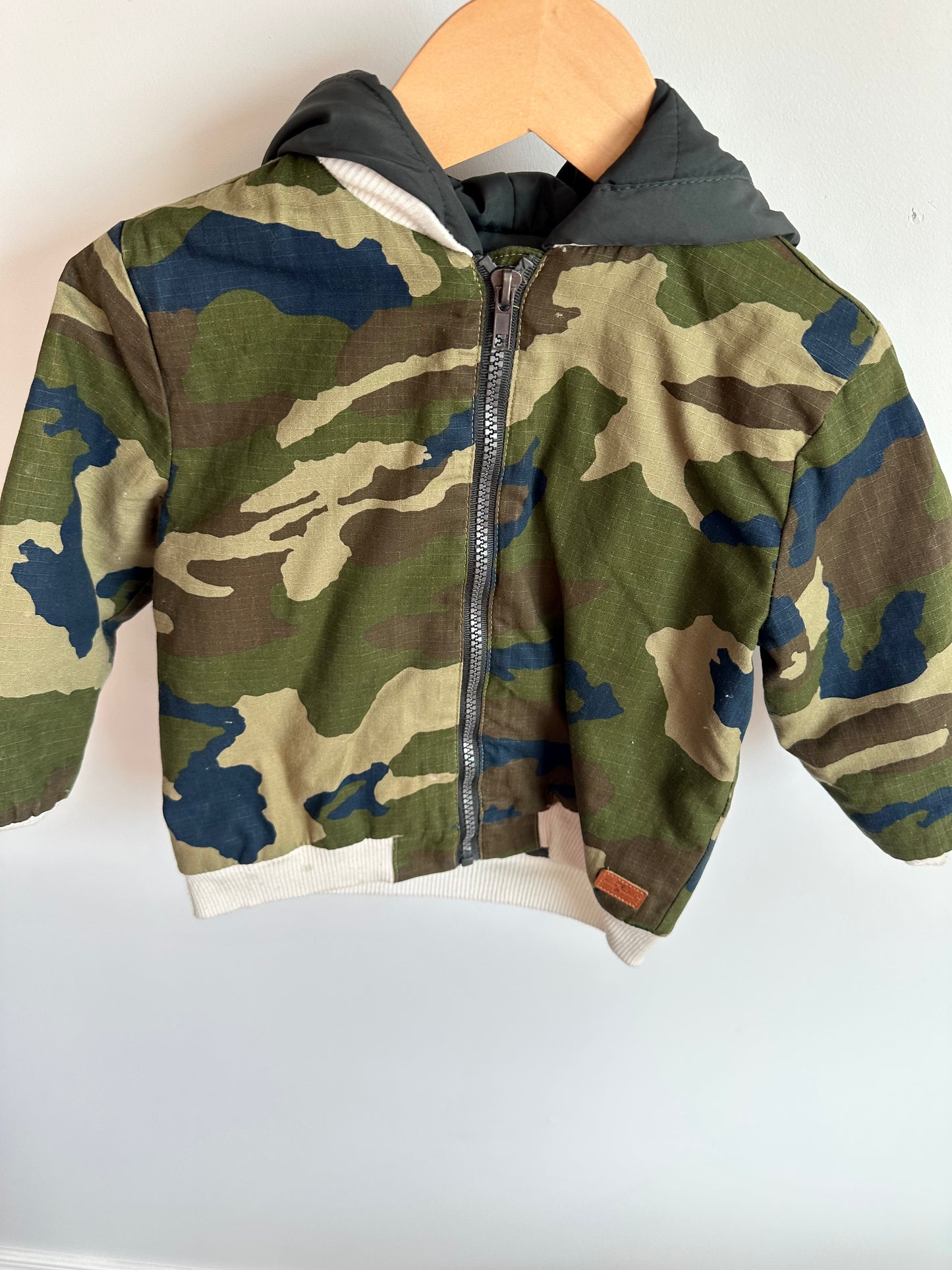 Camo Hooded Light Jacket / 3T
