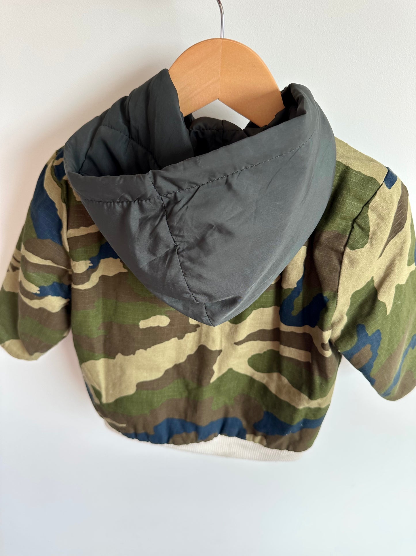 Camo Hooded Light Jacket / 3T