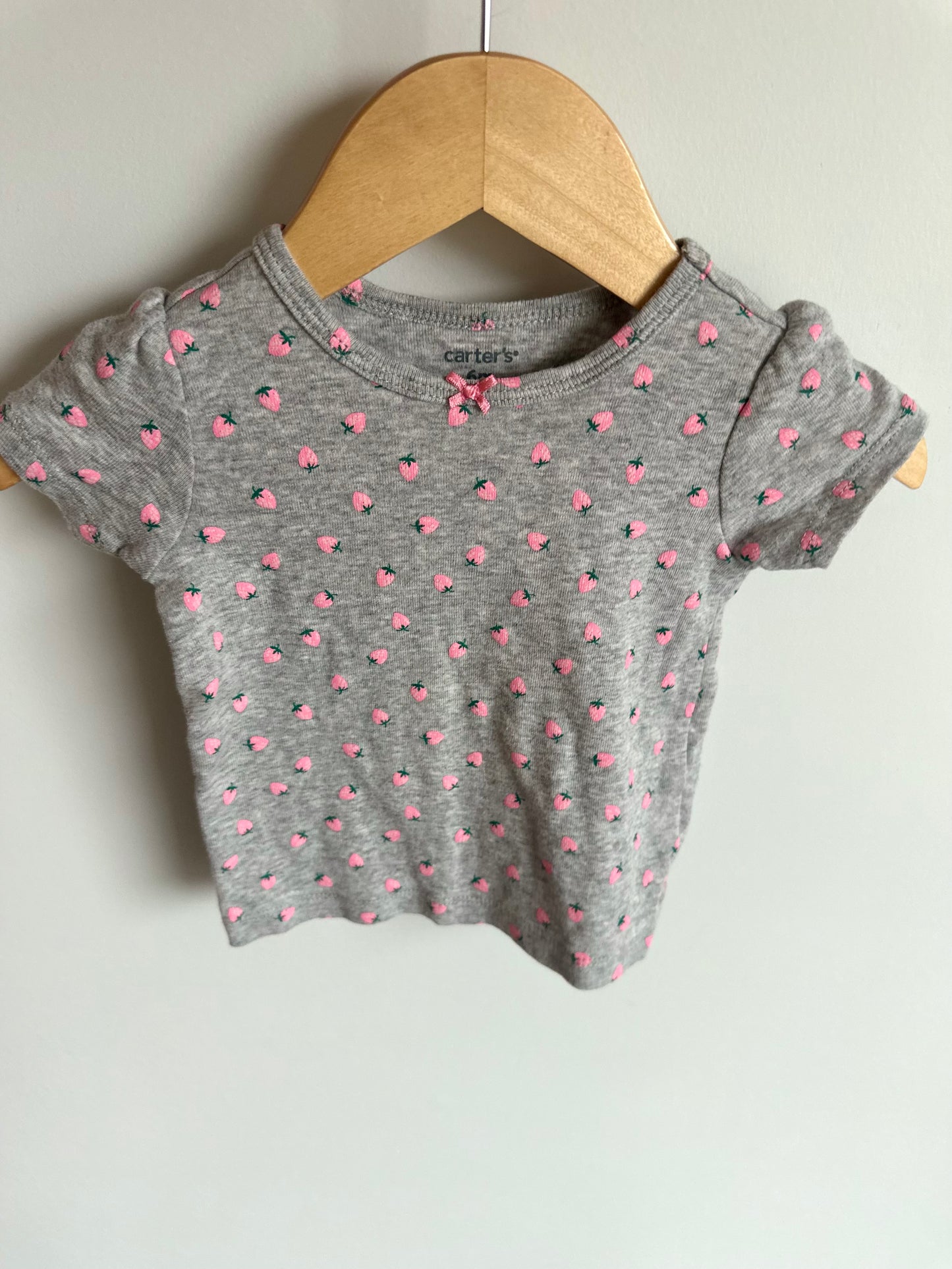 Grey Strawberry T-Shirt / 6m