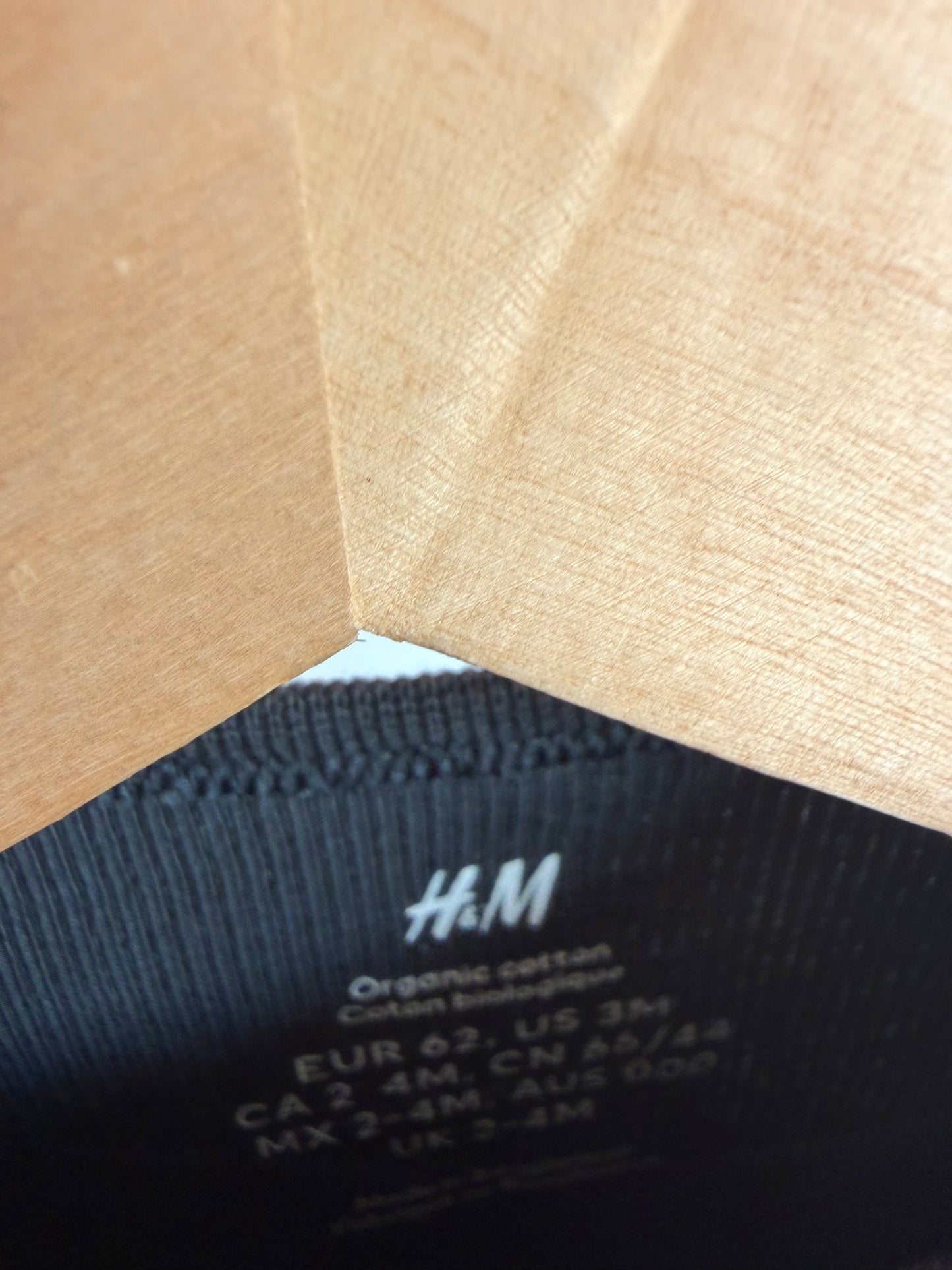 H&M Charcoal Organic Ribbed Bodysuit / 2-4m
