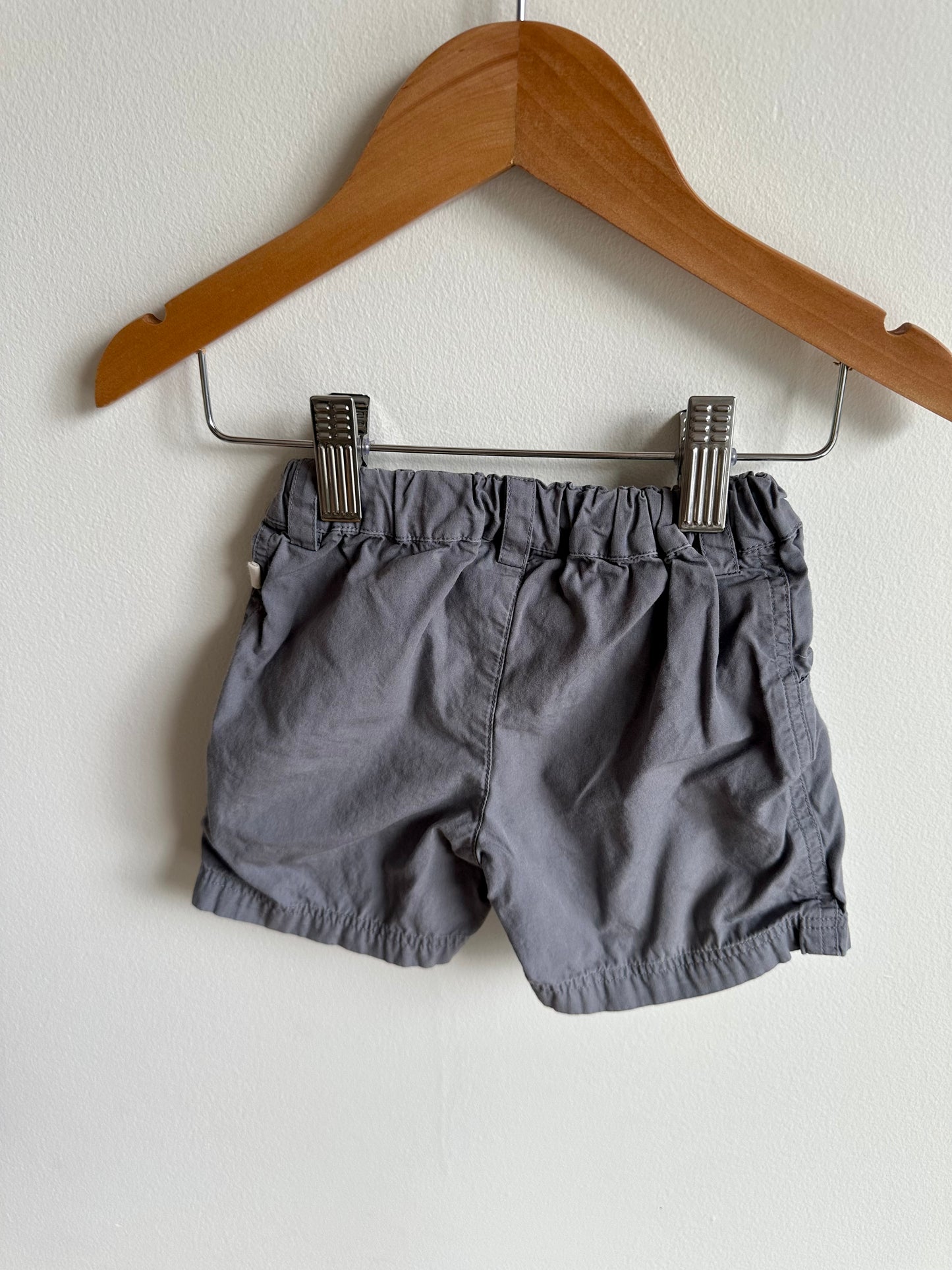 Organic Grey Shorts / 6-12m