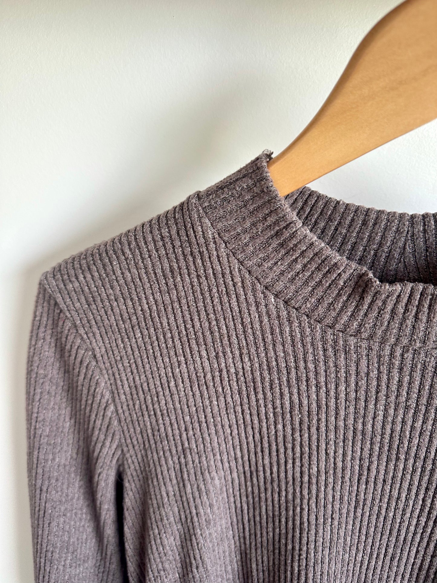Ribbed Grey Maternity Dress / Medium