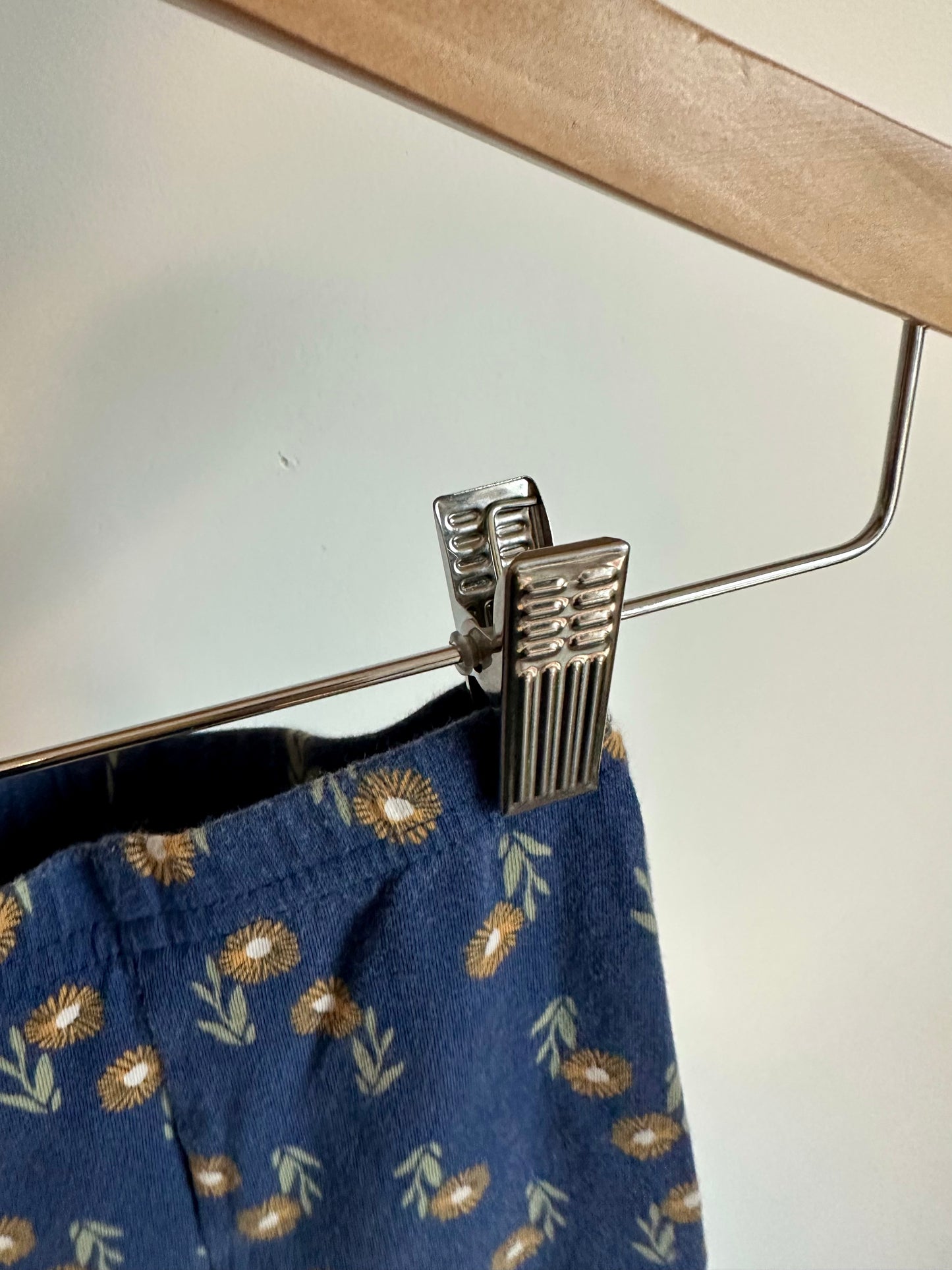 Navy Flower Pants / 9m