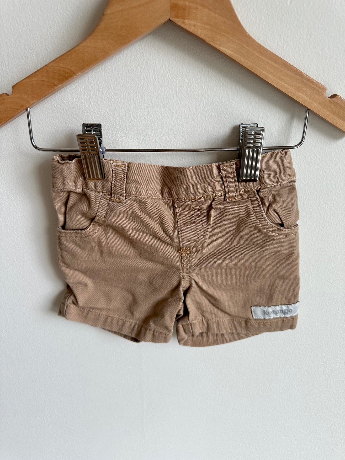 Tan Shorts / 12m