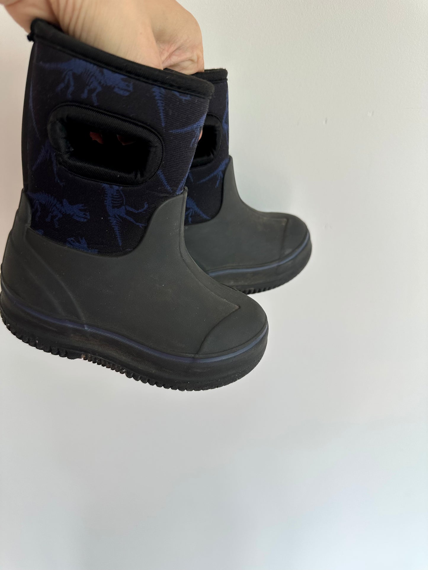 Dino Pull On Neoprene Rain Boots / Size 6 Toddler