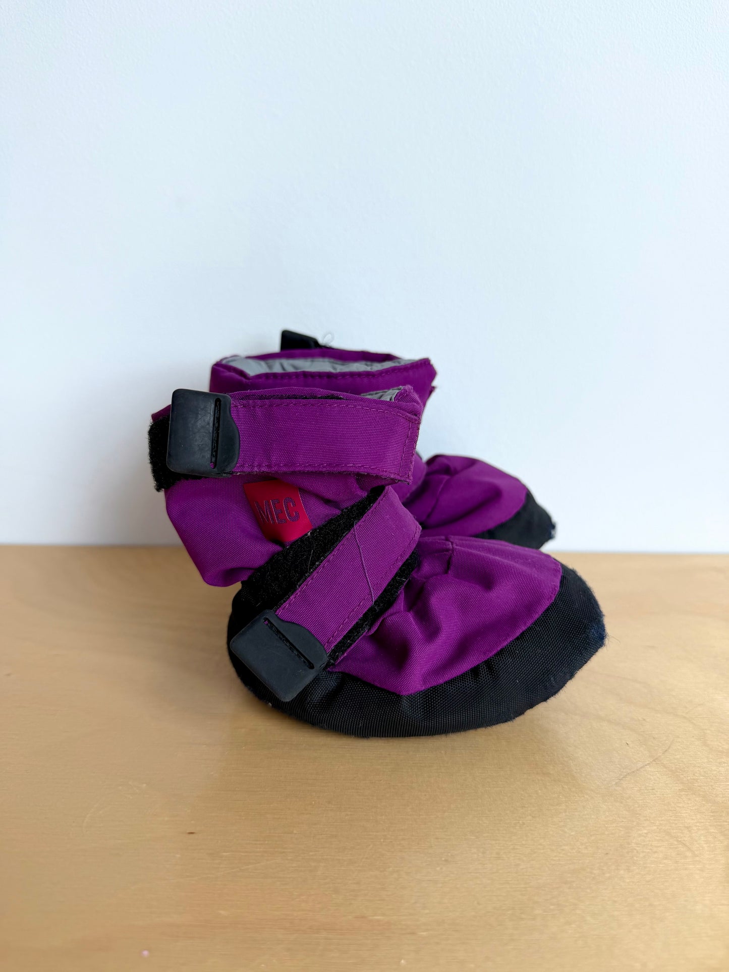 MEC Fuchsia Soft Sole Boots / Size 2 Infant?