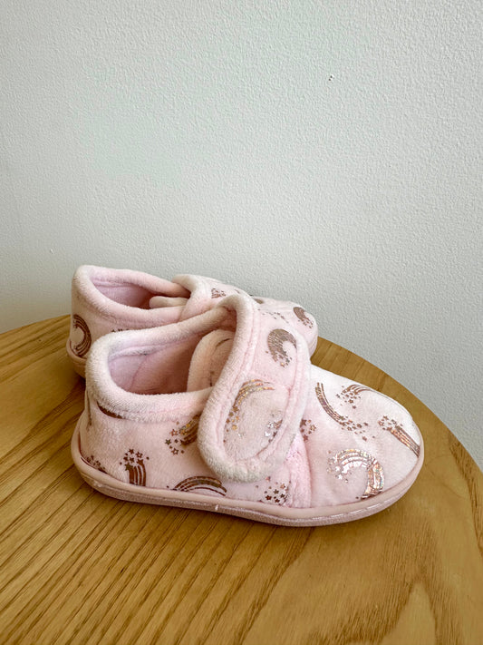 Pink Velcro Slippers / Size 5-6 Toddler