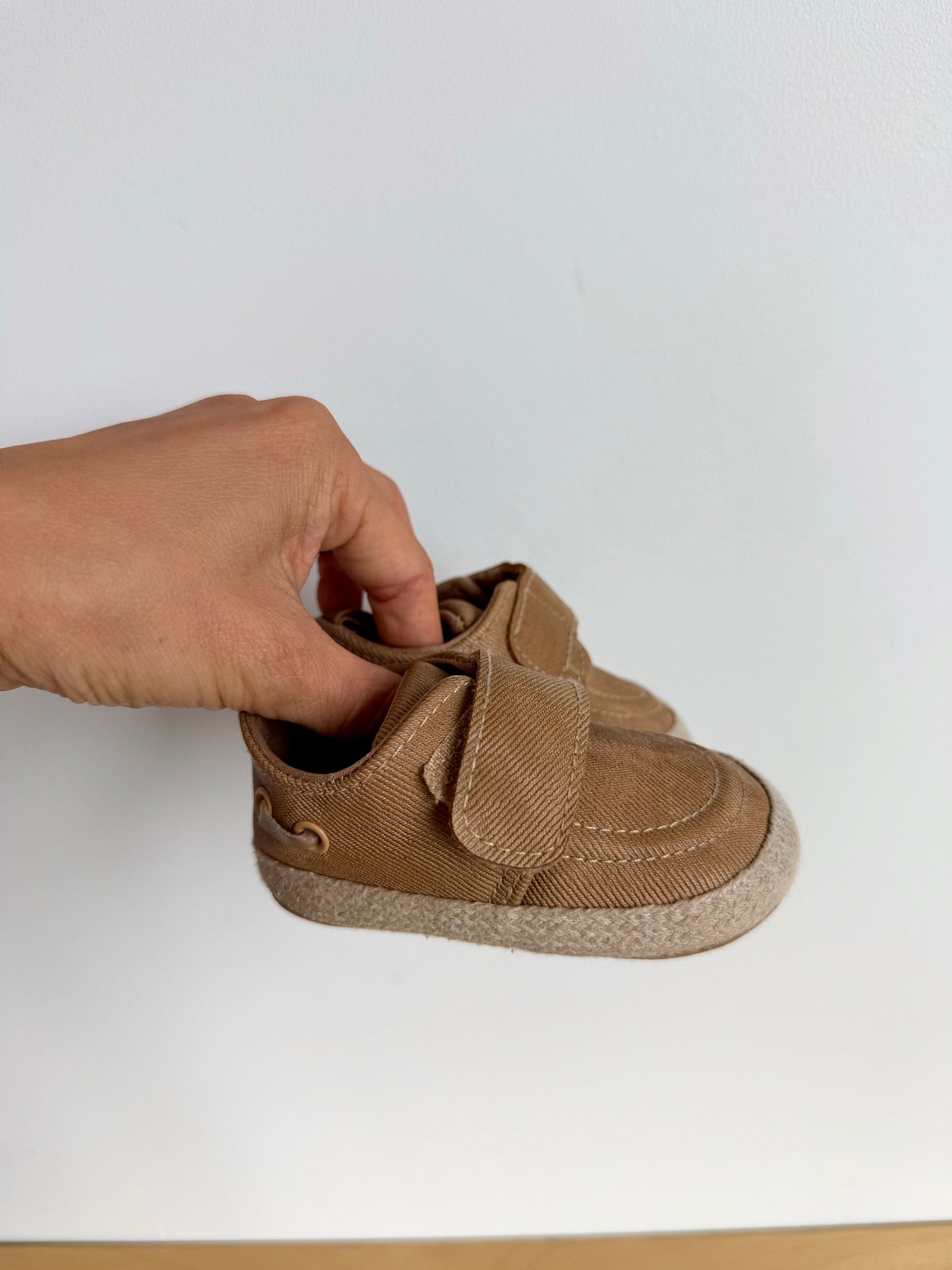 Tan Boat Shoes / Size 3 Infant