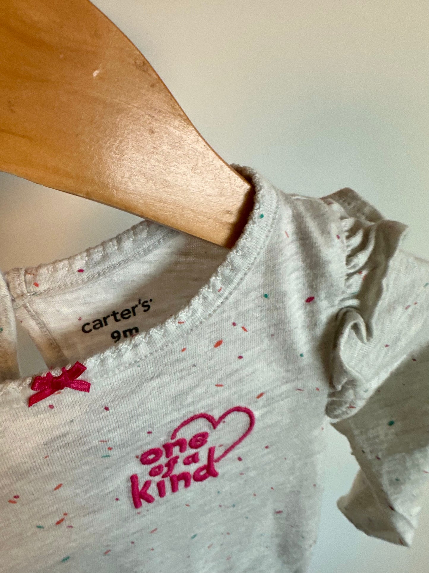 One Of A Kind Ruffle Sleeve Bodysuit / 9m