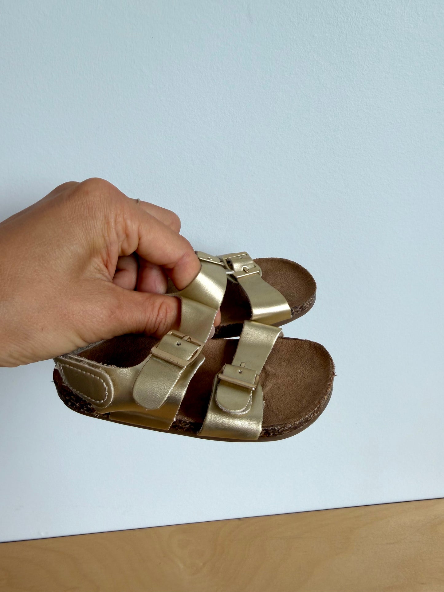Gold Strap Sandals / 12-18m
